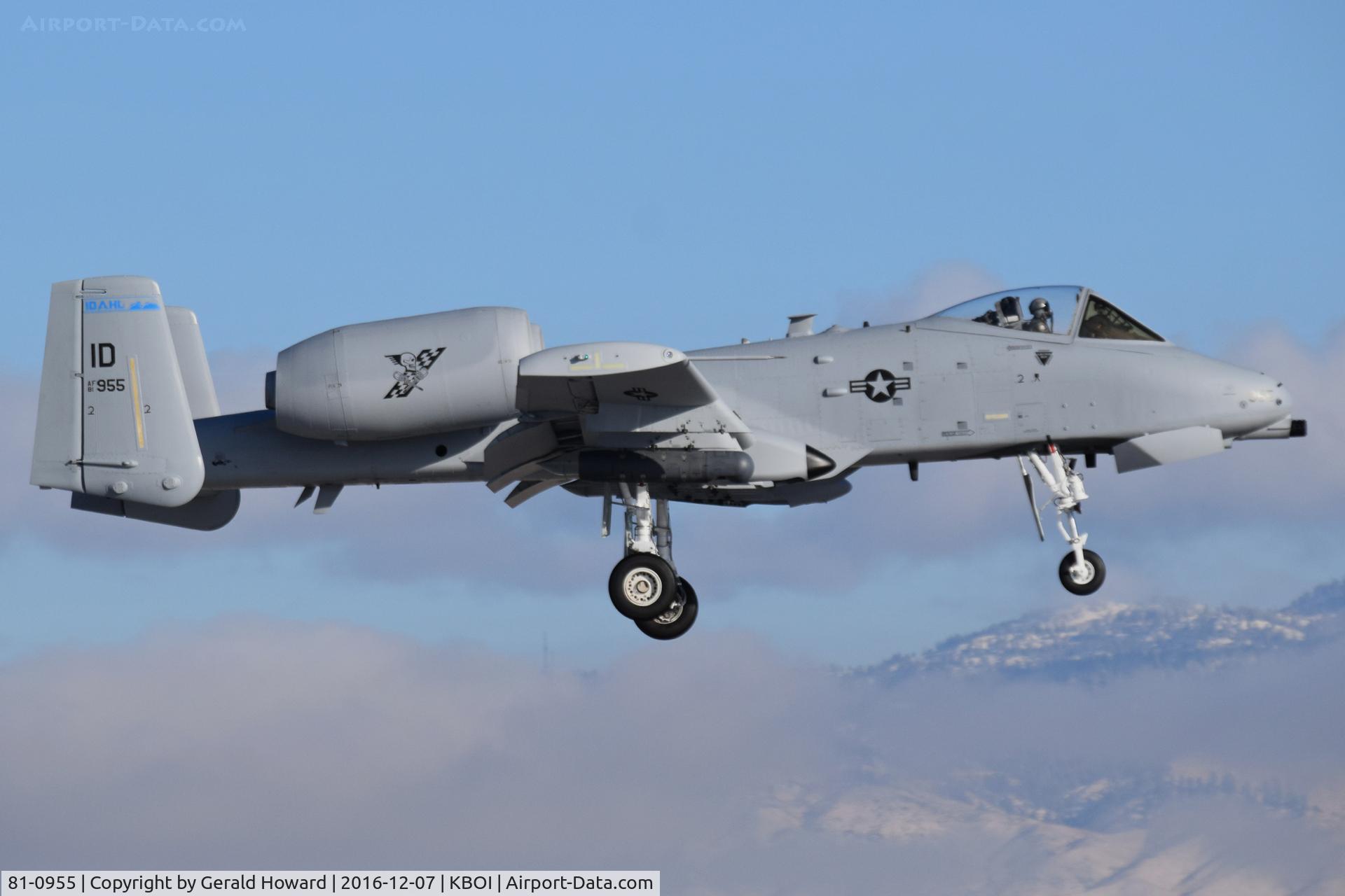 81-0955, 1981 Fairchild Republic A-10C Thunderbolt II C/N A10-0650, Landing RWY 10R. 190th Fighter Sq., 124th Fighter Wing, Idaho ANG.