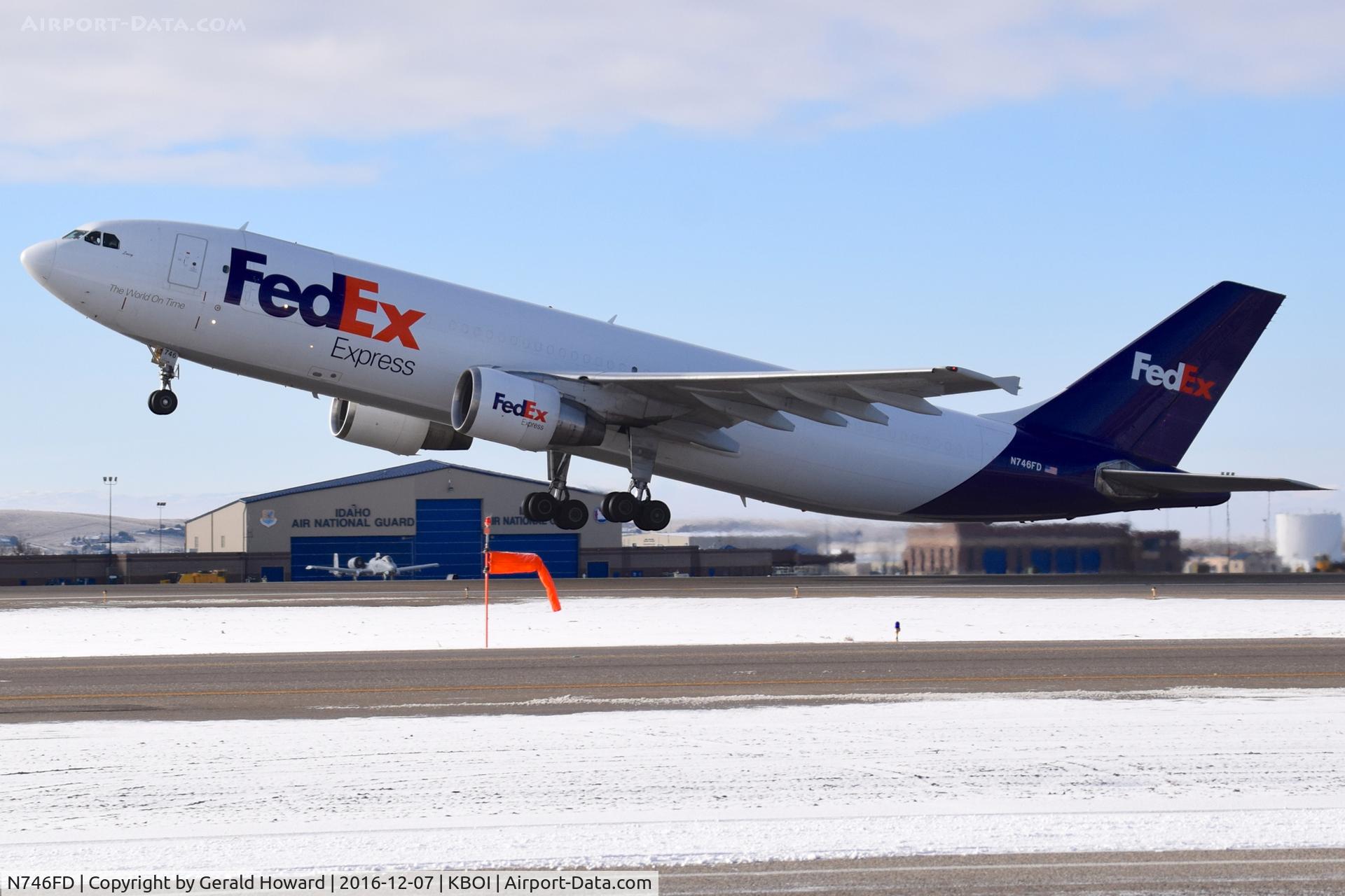N746FD, 1993 Airbus A300B4-622R C/N 688, Departing RWY 10L.