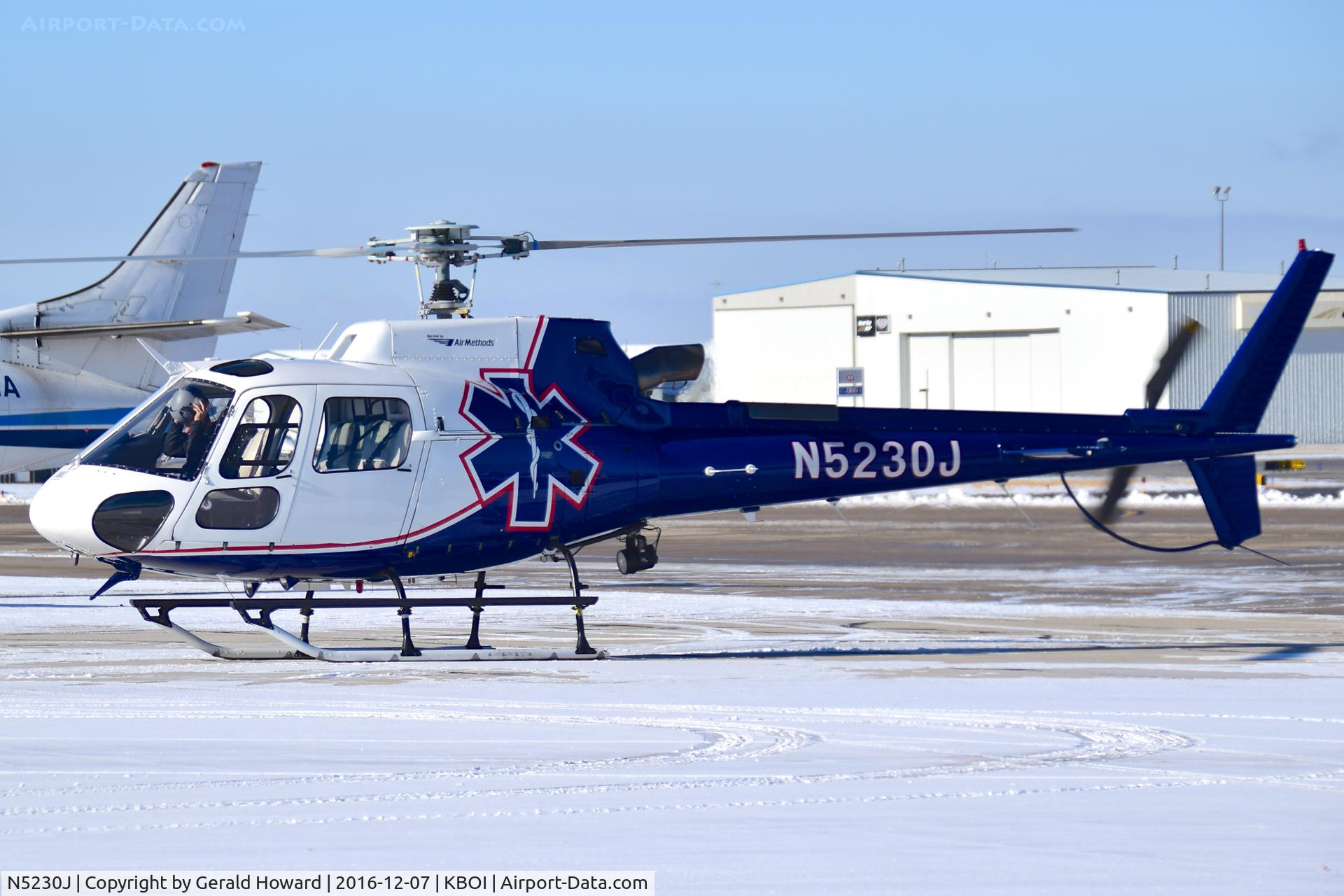 N5230J, 1999 Eurocopter AS-350B-3 Ecureuil Ecureuil C/N 3256, Just landed at Western Aircraft's ramp.