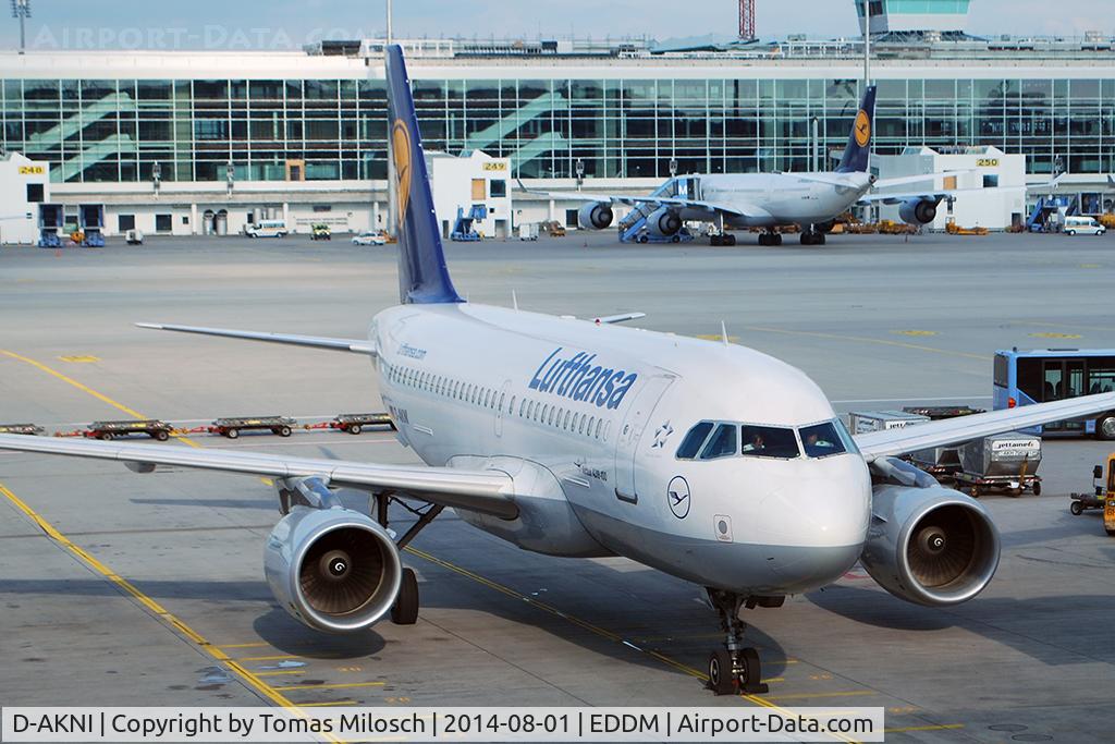 D-AKNI, 1999 Airbus A319-112 C/N 1016, 