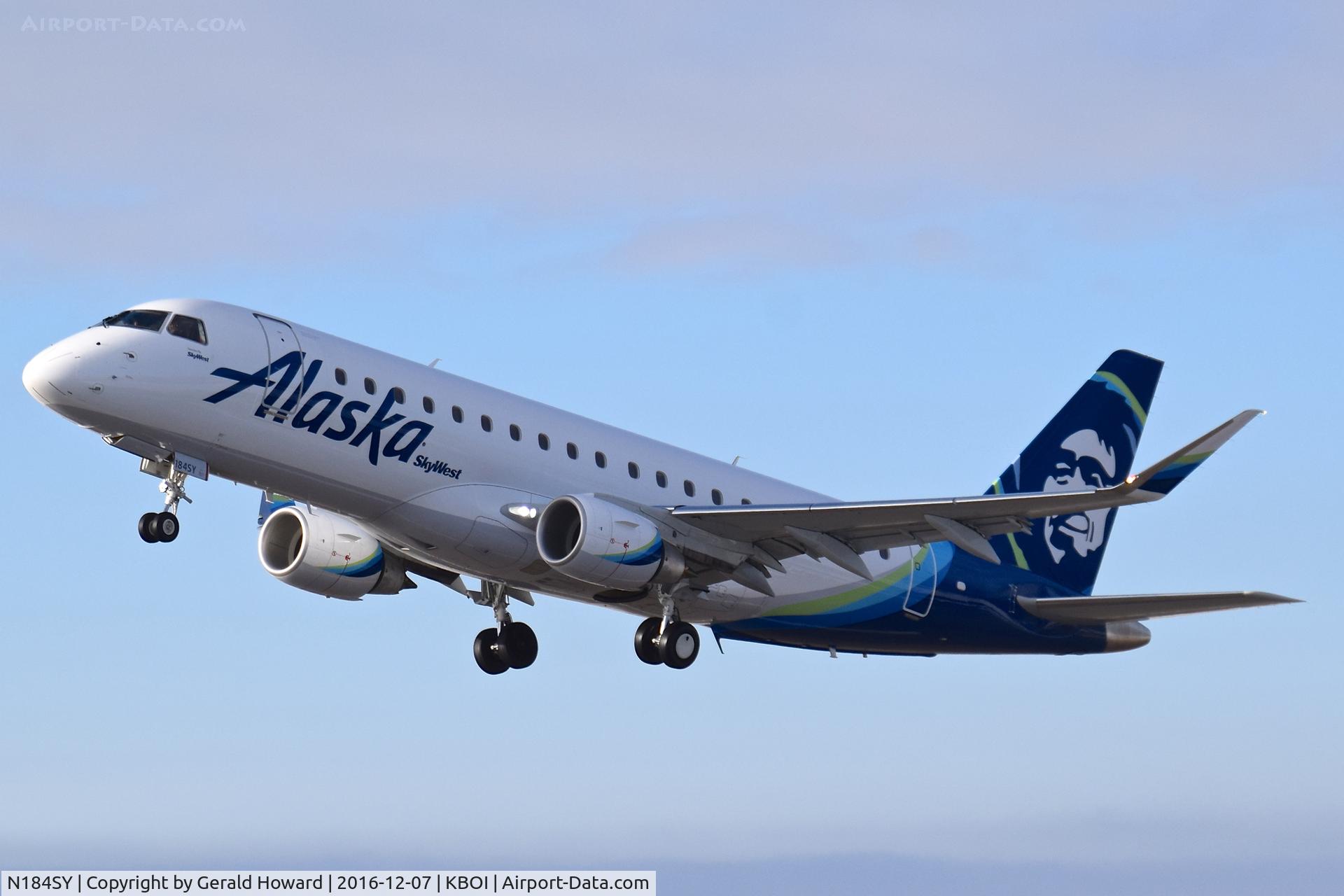 N184SY, 2016 Embraer 175LR (ERJ-170-200LR) C/N 17000590, Departing RWY 10L.