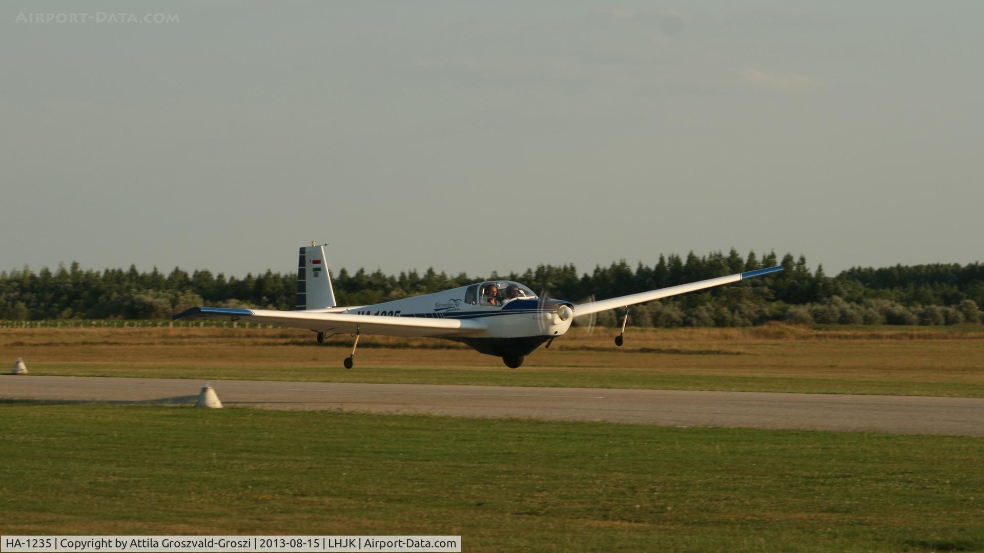 HA-1235, 1971 Scheibe SF-25D Falke C/N 46212D, Jakabszállás Airport, Hungary
