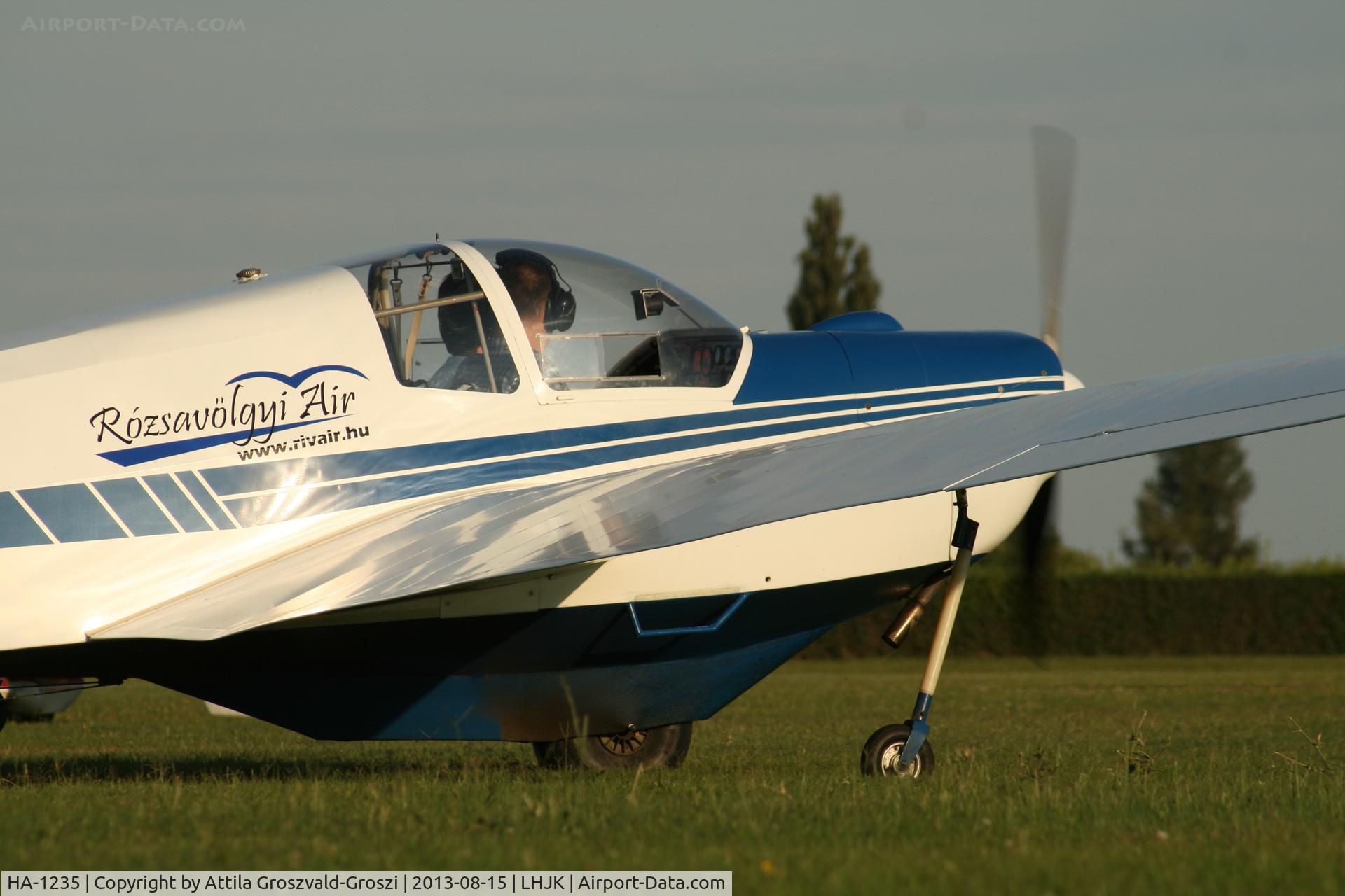 HA-1235, 1971 Scheibe SF-25D Falke C/N 46212D, Jakabszállás Airport, Hungary