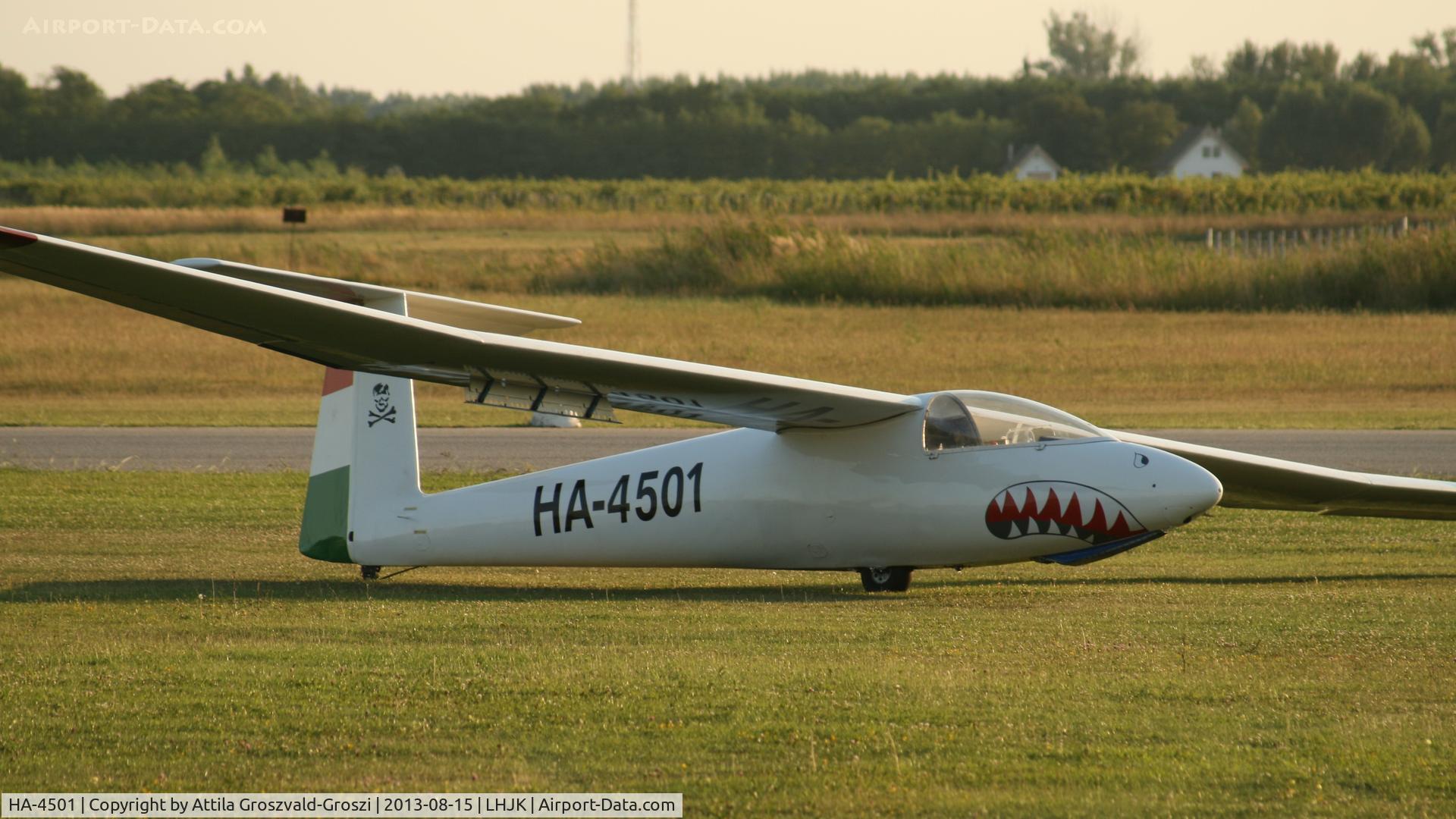 HA-4501, PZL-Bielsko SZD-30 Pirat C/N B-473, Jakabszállás Airport, Hungary