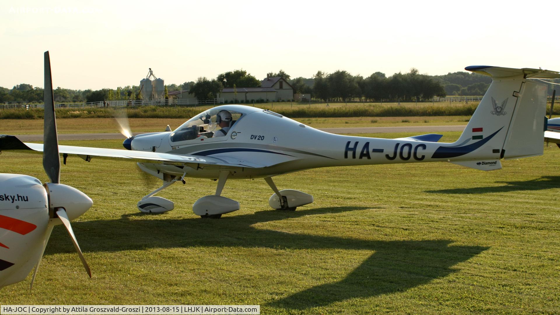 HA-JOC, HOAC DV-20 Katana C/N 20152, Jakabszállás Airport, Hungary