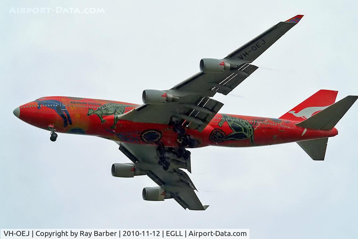 VH-OEJ, 2003 Boeing 747-438/ER C/N 32914, Boeing 747-438ER [32914] (QANTAS) Home~G 12/11/2010. On approach 27R.