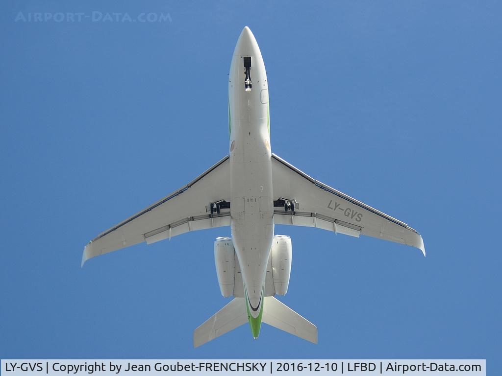 LY-GVS, 2013 Dassault Falcon 2000S C/N 706, Charter Jets landing runway 23