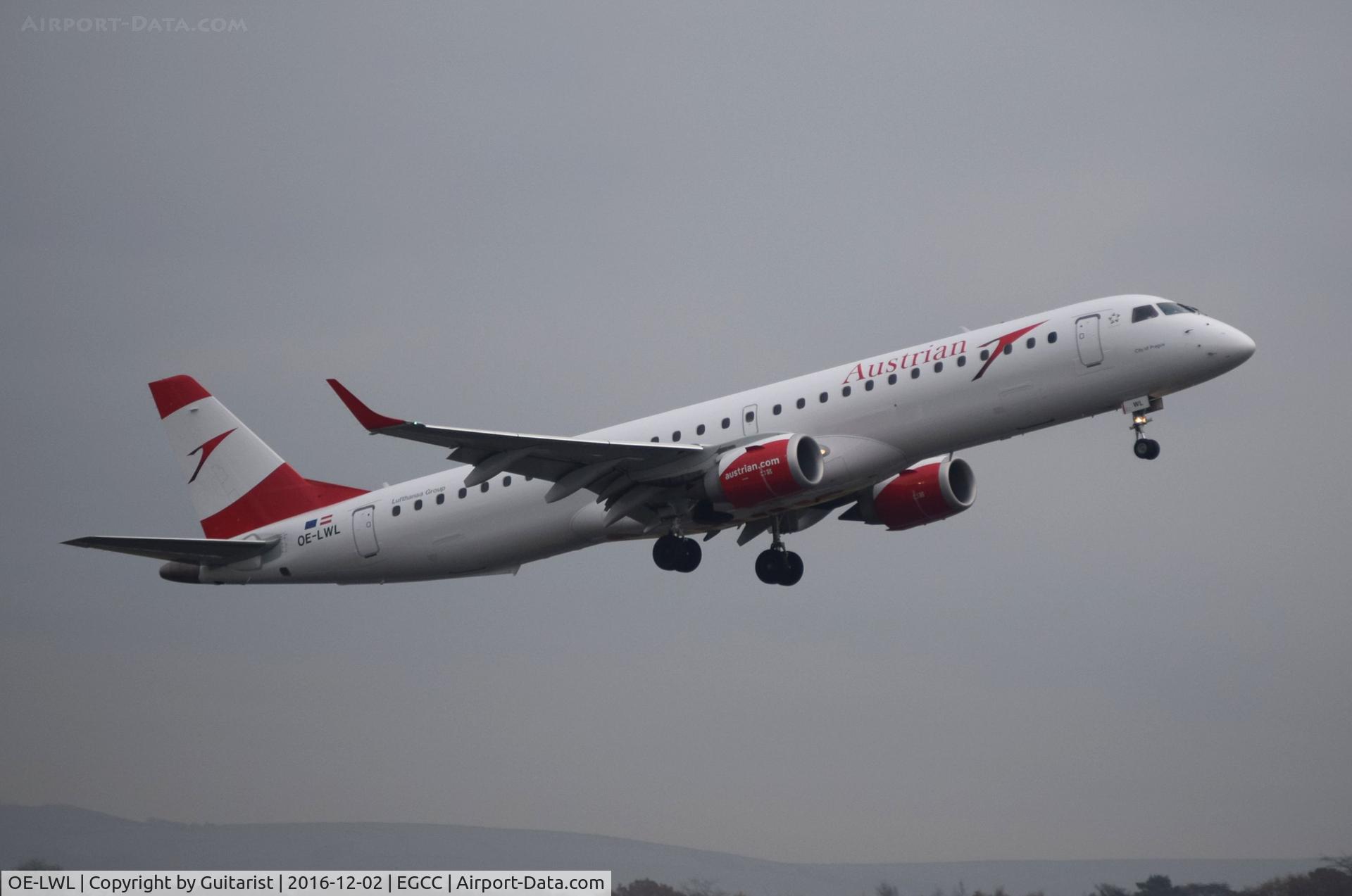 OE-LWL, 2012 Embraer 195LR (ERJ-190-200LR) C/N 19000532, At Manchester
