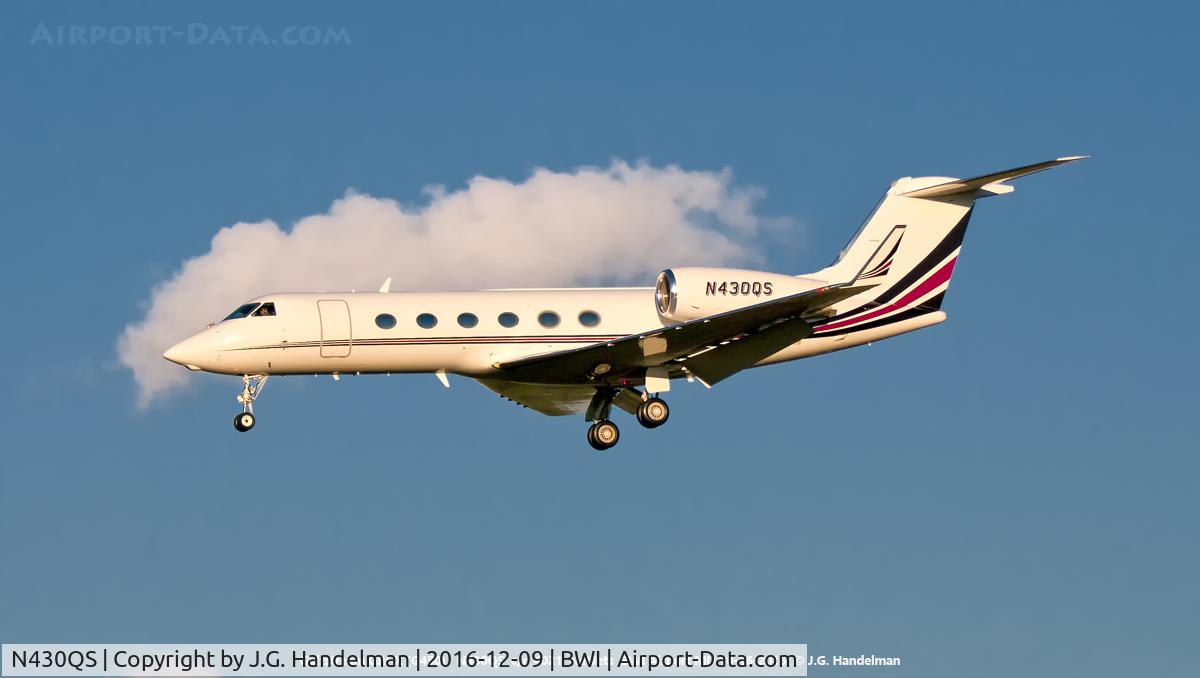 N430QS, 2005 Gulfstream Aerospace GIV-X (G450) C/N 4021, To 33L.