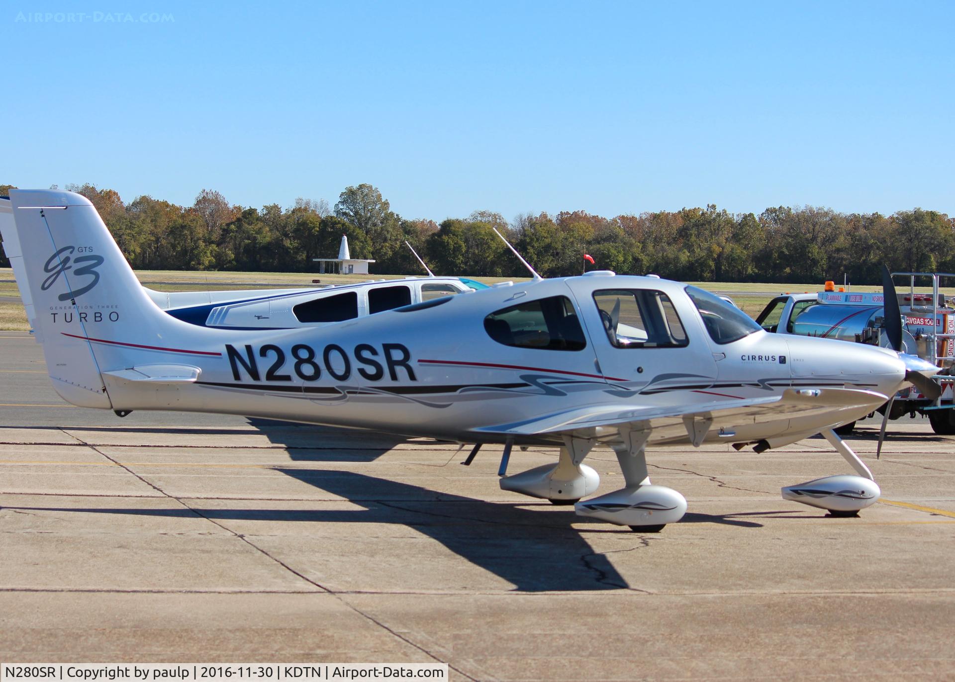 N280SR, 2007 Cirrus SR22 G3 GTS Turbo C/N 2800, At Downtown Shreveport.
