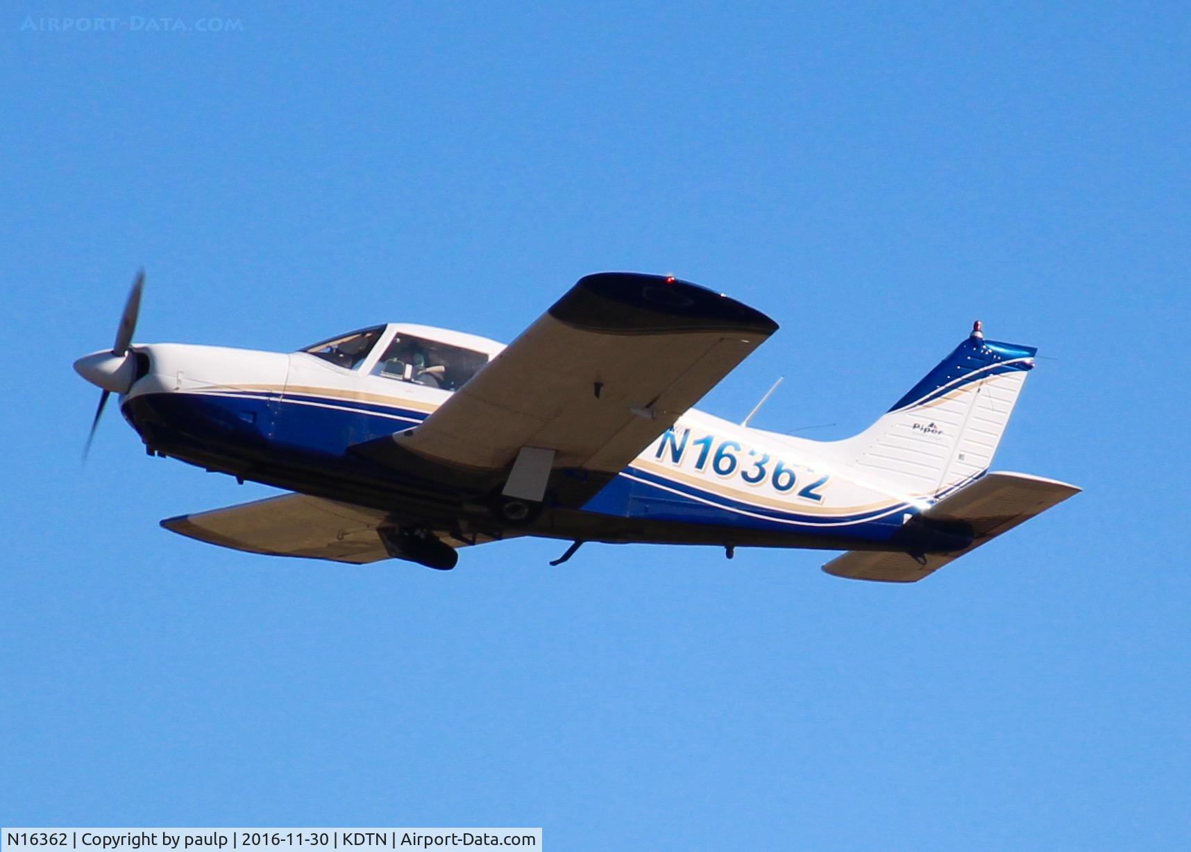 N16362, 1973 Piper PA-28R-200 Cherokee Arrow C/N 28R-7335135, At Downtown Shreveport.