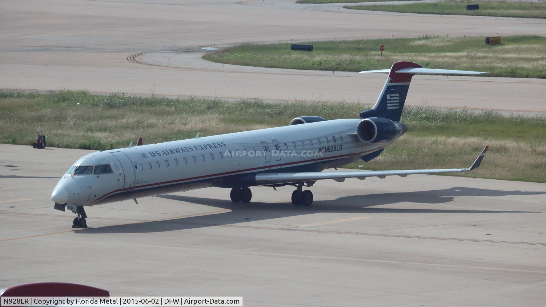 N928LR, 2005 Bombardier CRJ-900ER (CL-600-2D24) C/N 15028, US Airways Express