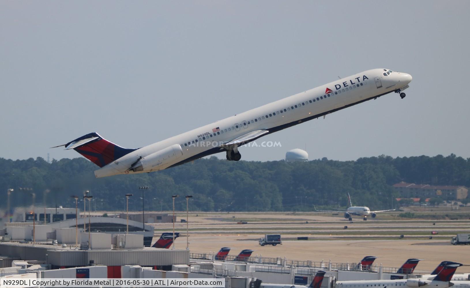N929DL, 1988 McDonnell Douglas MD-88 C/N 49716, Delta