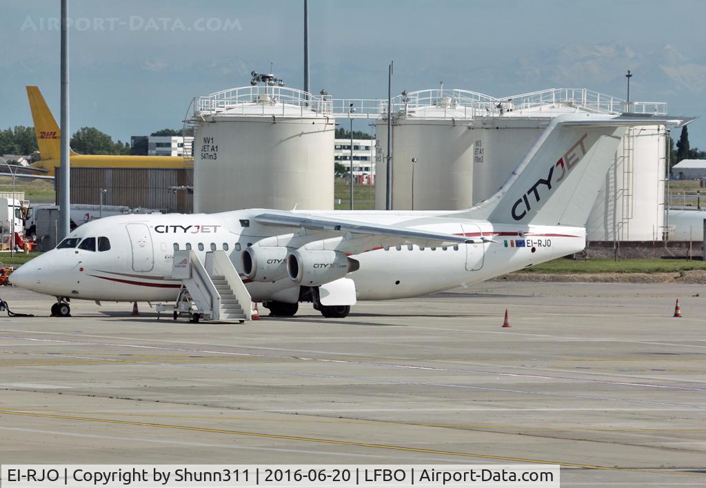 EI-RJO, 1999 British Aerospace Avro 146-RJ85A C/N E2352, Parked at the Airport... Special flight for Euro 2016