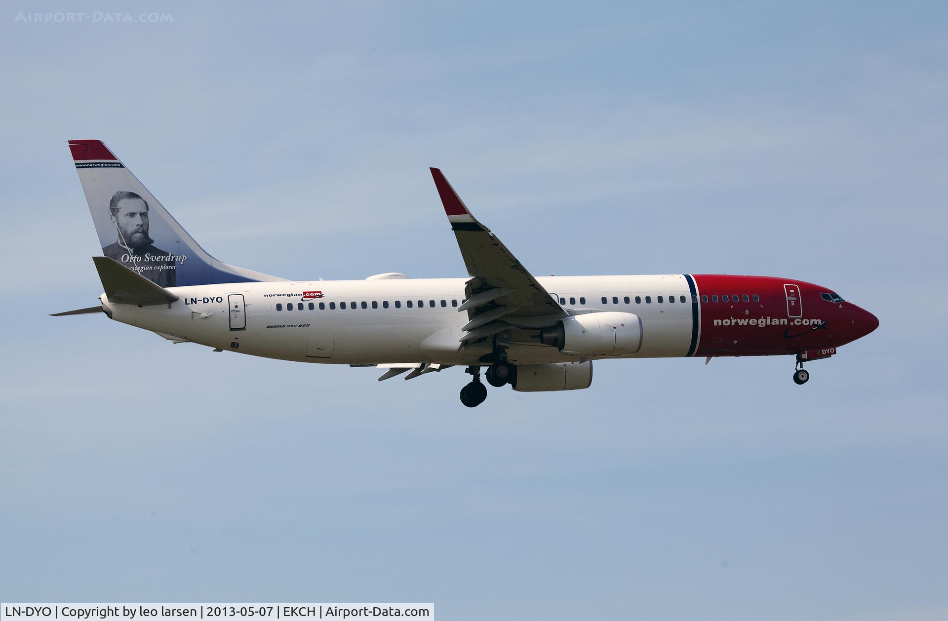 LN-DYO, 2011 Boeing 737-8JP C/N 40868, Copenhagen 7.5.13