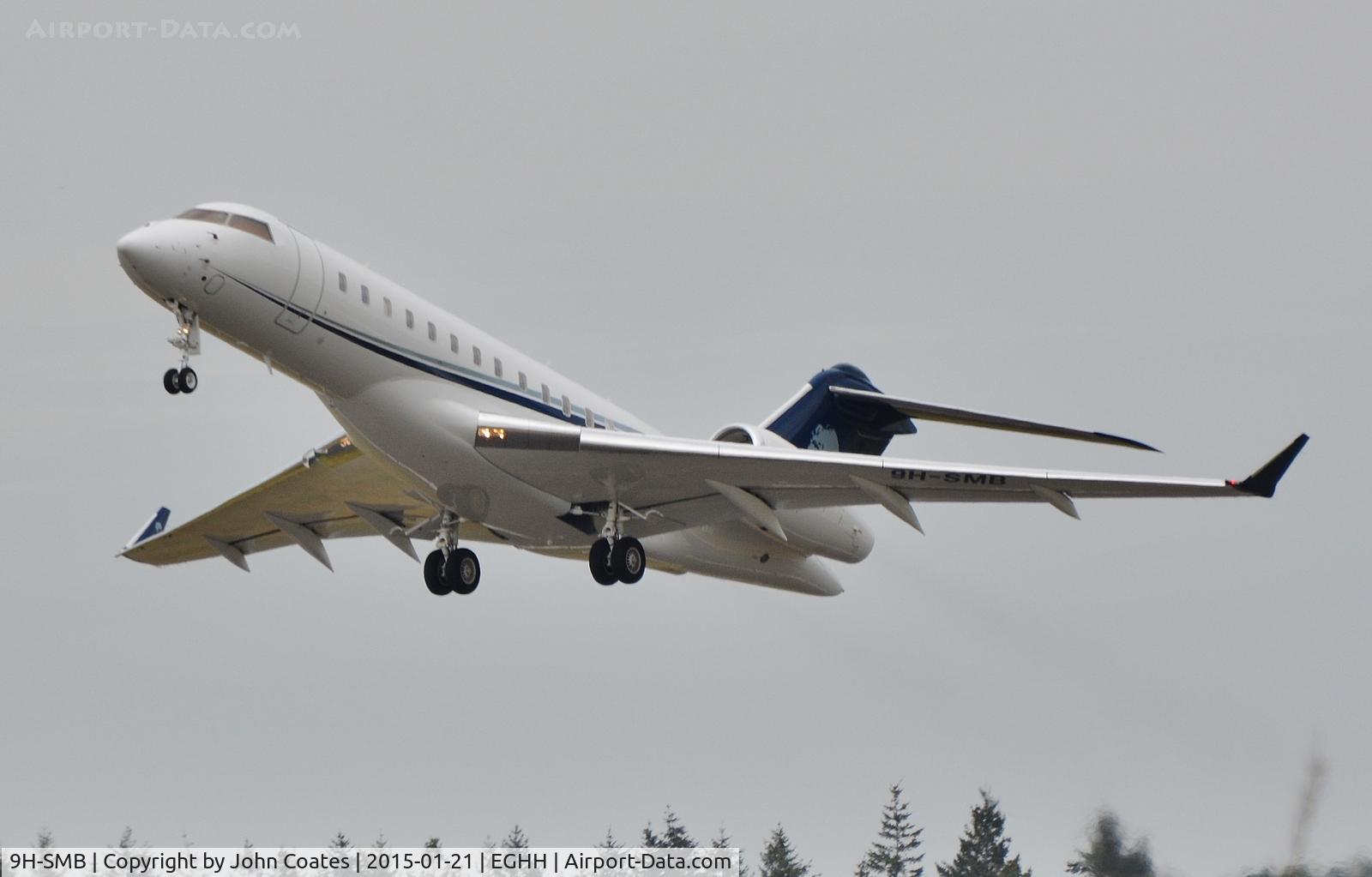 9H-SMB, 2013 Bombardier BD-700-1A10 Global 6000 C/N 9549, On approach to 26