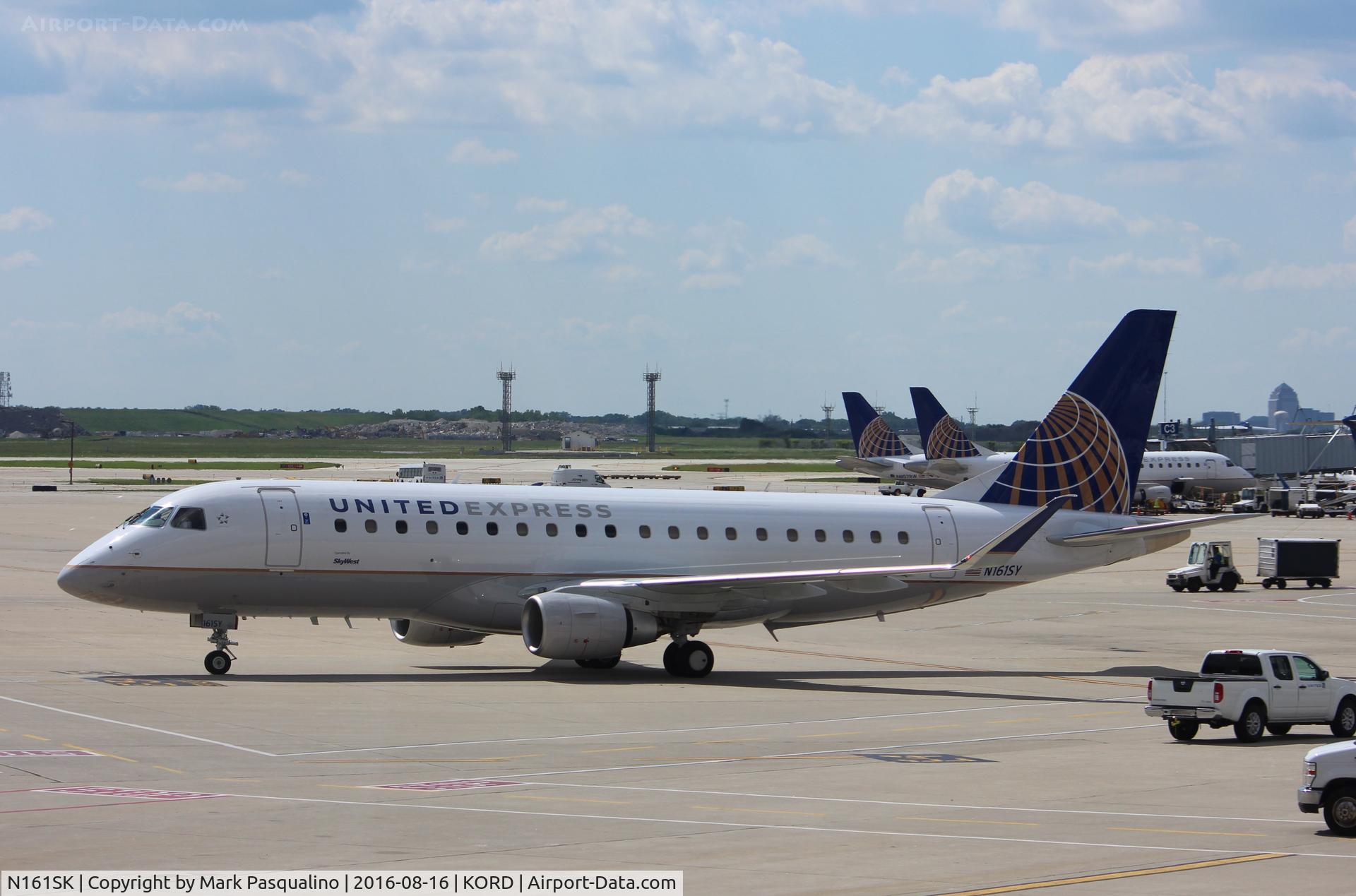 N161SK, 2016 Embraer 175LR (ERJ-170-200LR) C/N 17000569, ERJ 170-200 LR