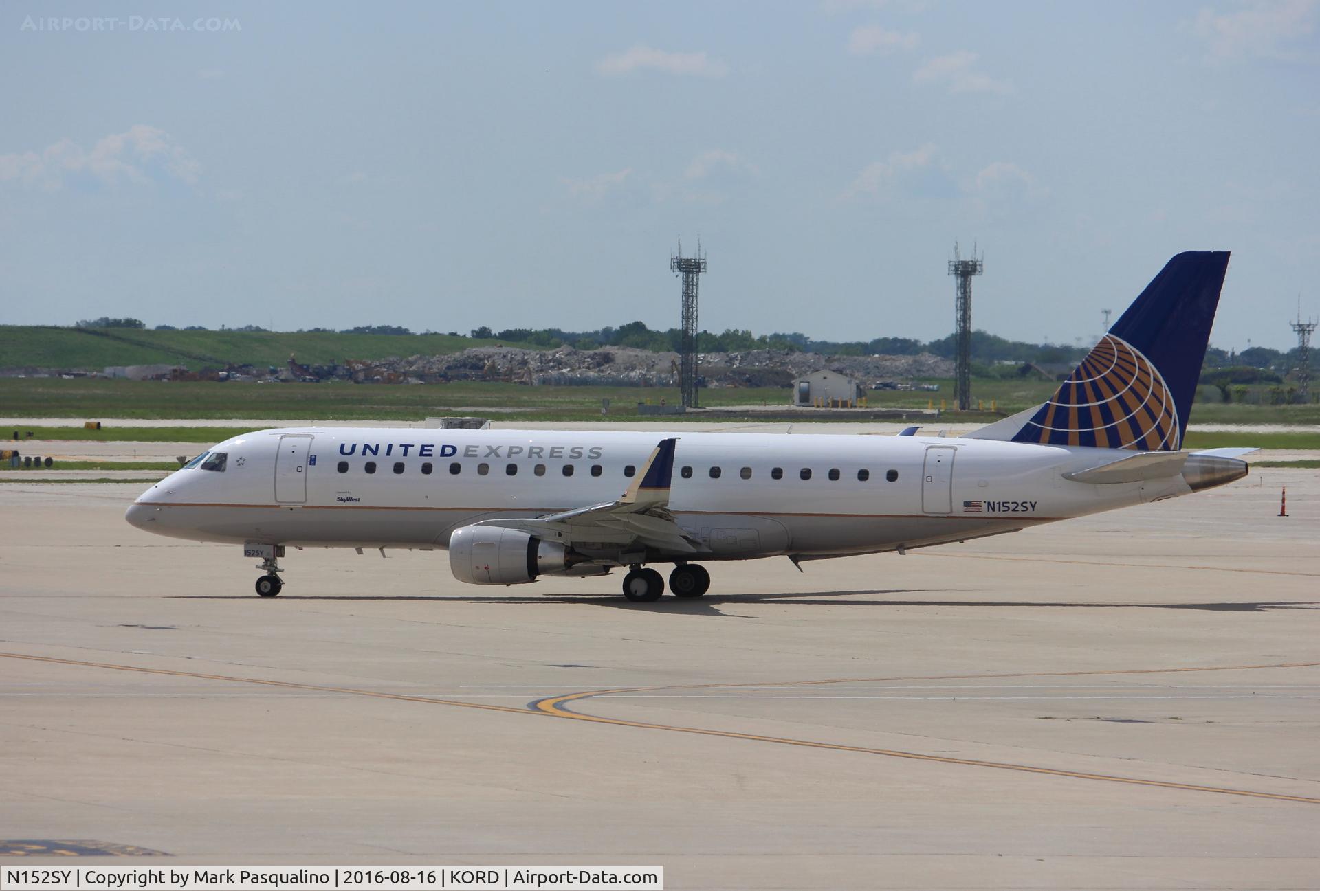 N152SY, 2016 Embraer 175LR (ERJ-170-200LR) C/N 17000549, ERJ 170-200 LR