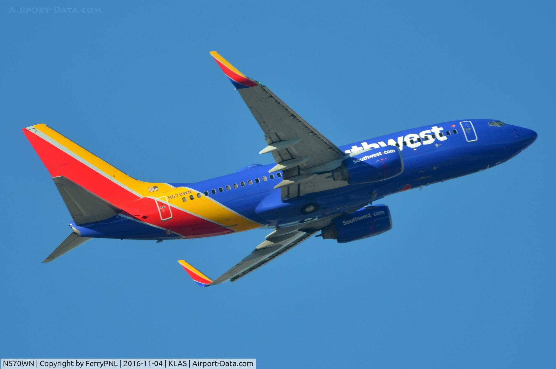 N570WN, 2002 Boeing 737-7CT C/N 33657, Southwest B737
