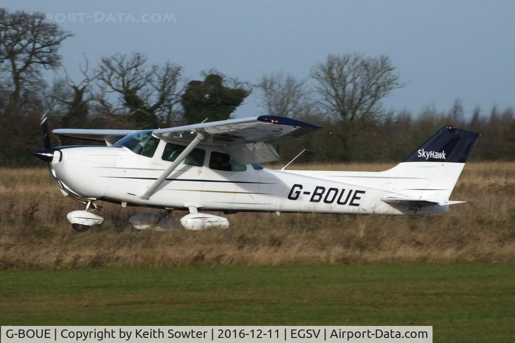 G-BOUE, 1979 Cessna 172N C/N 172-73235, Touching down
