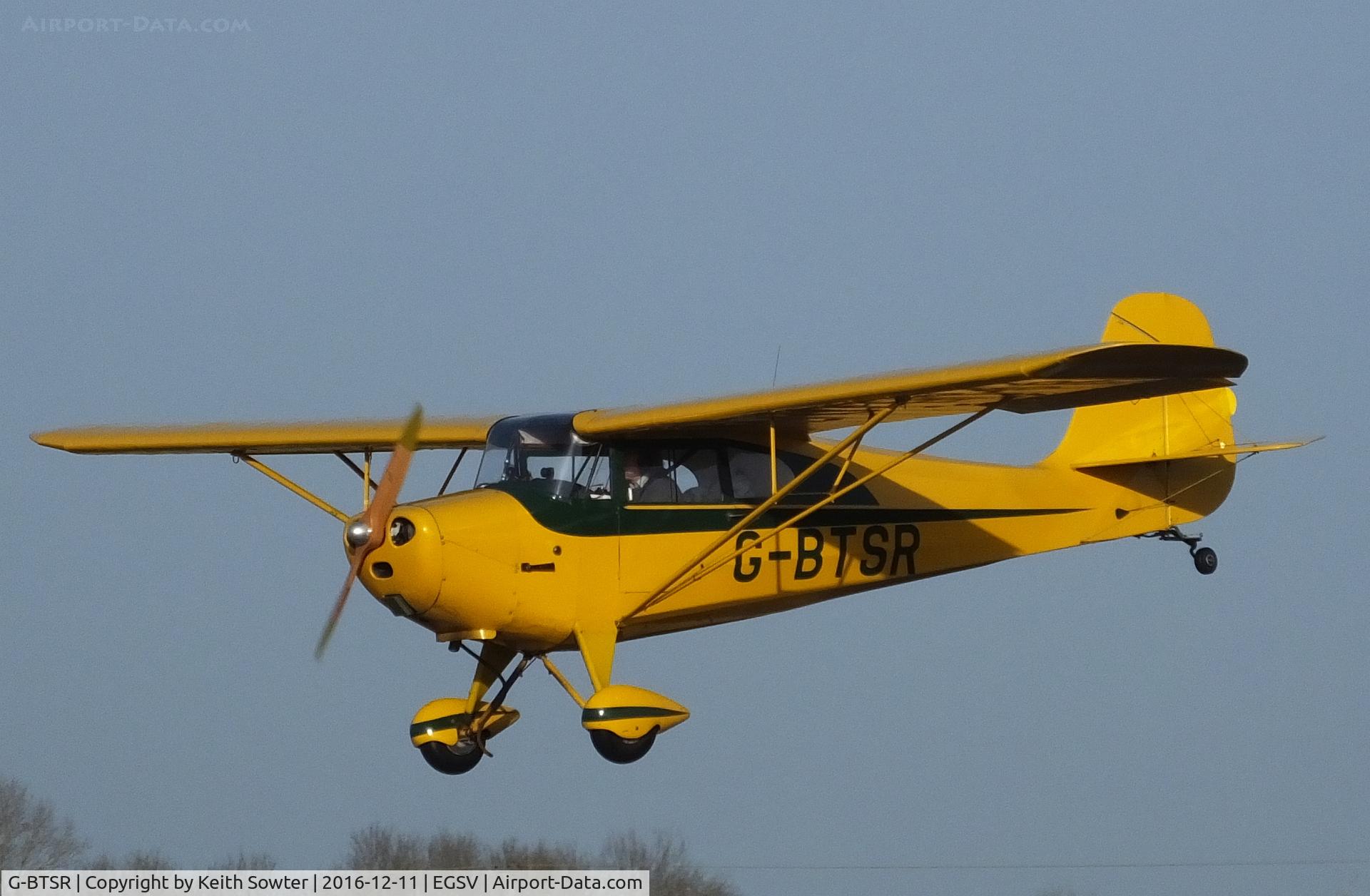 G-BTSR, 1946 Aeronca 11AC Chief C/N 11AC-785, Short finals