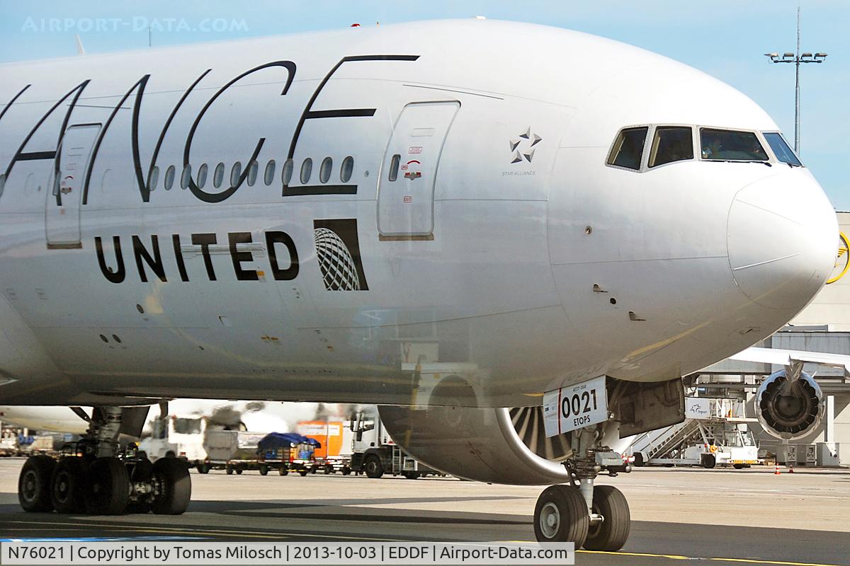 N76021, 2010 Boeing 777-224 C/N 39776, 
