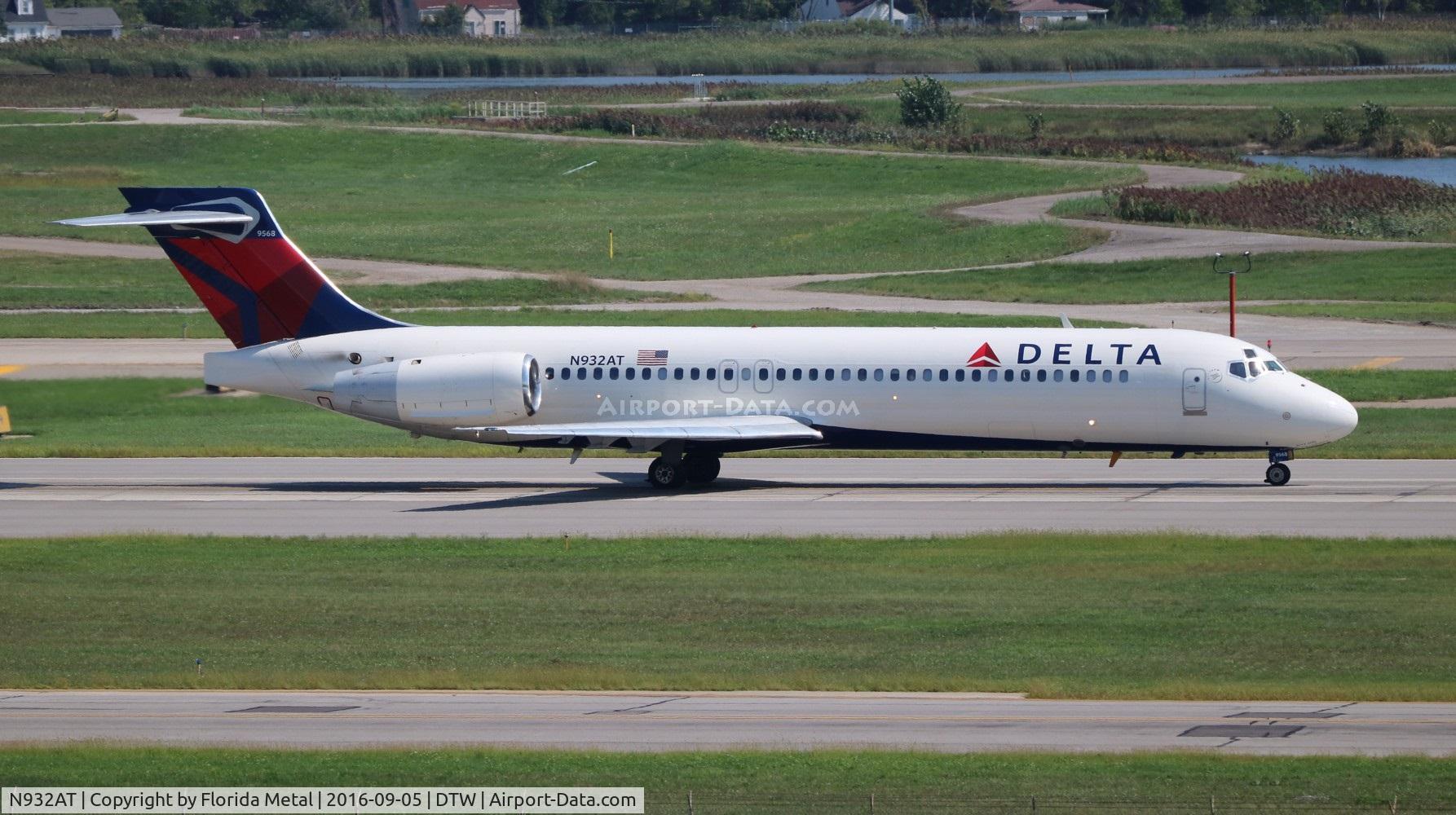 N932AT, 2000 Boeing 717-200 C/N 55073, Delta