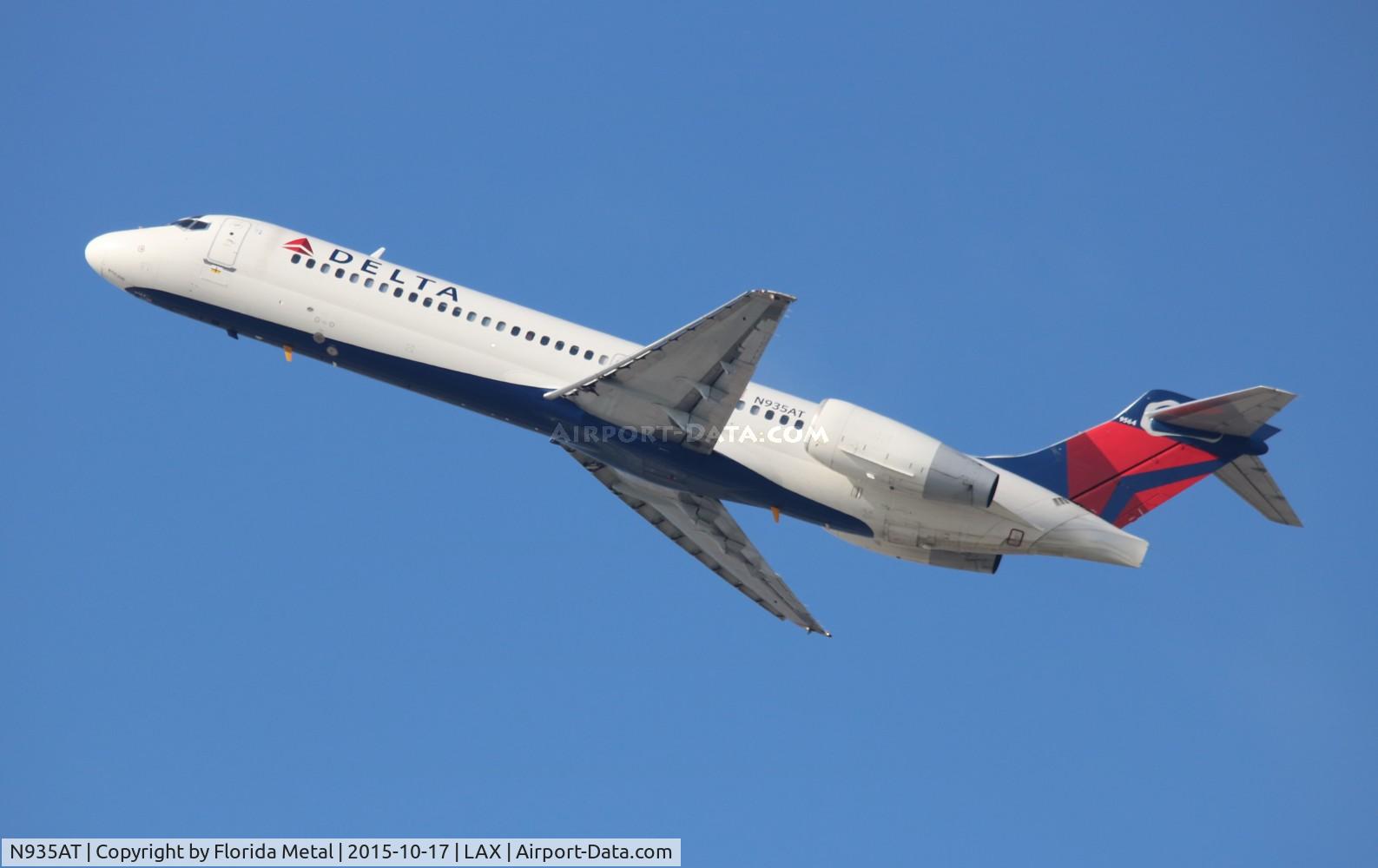 N935AT, 2000 Boeing 717-200 C/N 55069, Delta