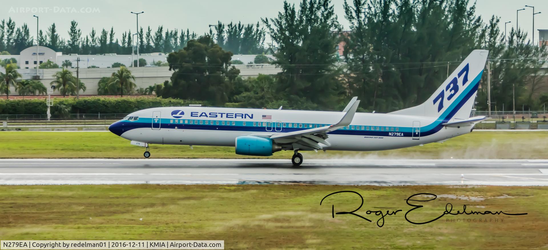 N279EA, 2011 Boeing 737-86J C/N 36881, Taken @ KMIA