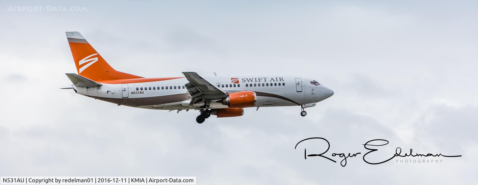 N531AU, 1989 Boeing 737-3B7 C/N 24478, Taken @ KMIA