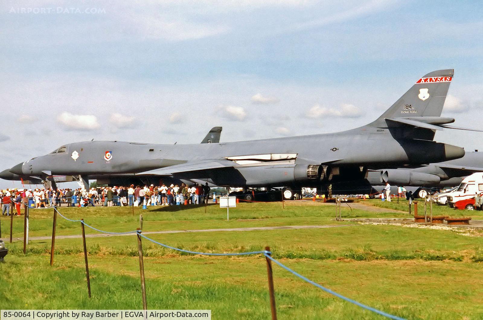 85-0064, 1985 Rockwell B-1B Lancer C/N 24, Rockwell B-1B Lancer [24] (United States Air Force) RAF Fairford~G 25/07/1998