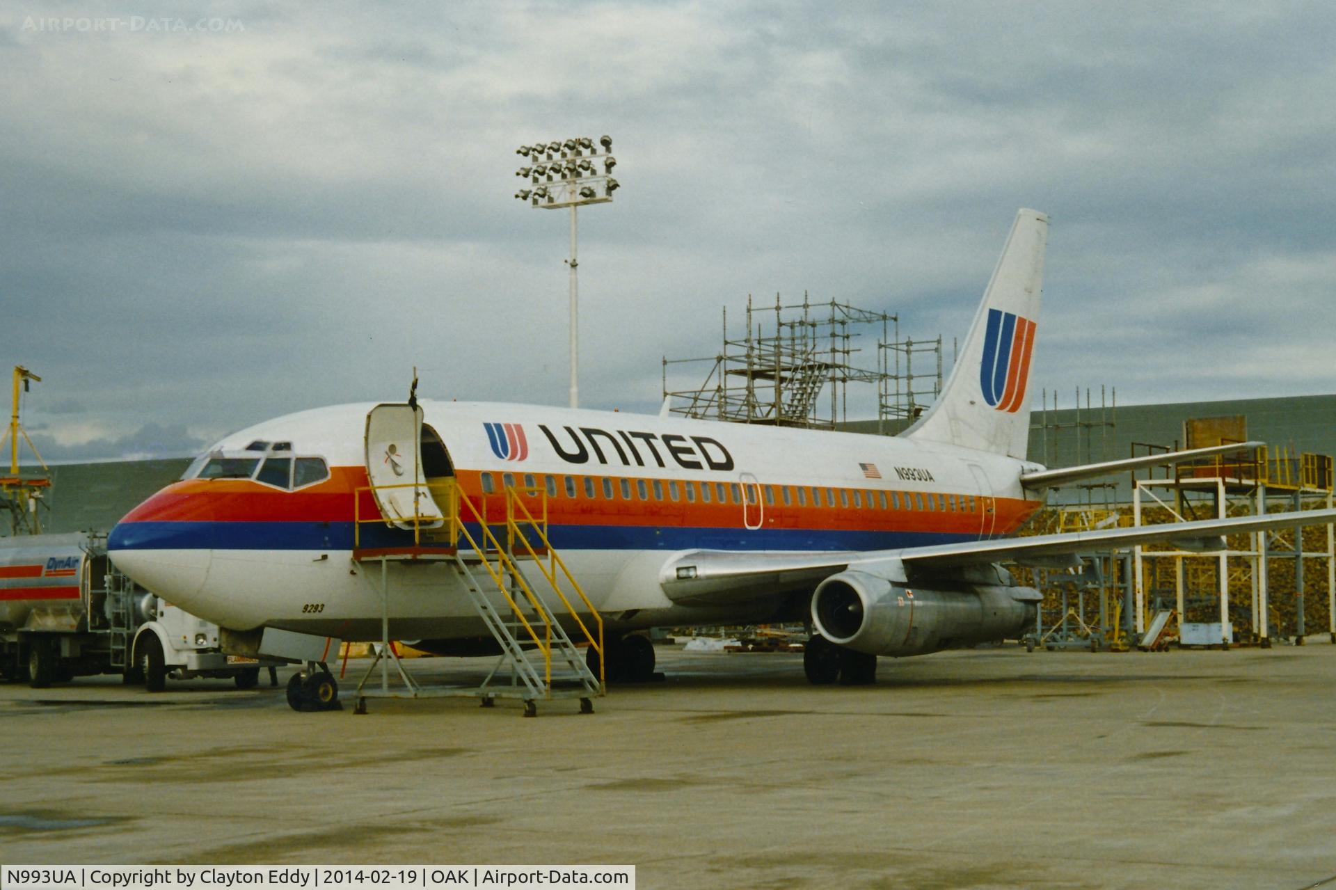 N993UA, 1980 Boeing 737-291 C/N 22383, Oakland Airport 1990's