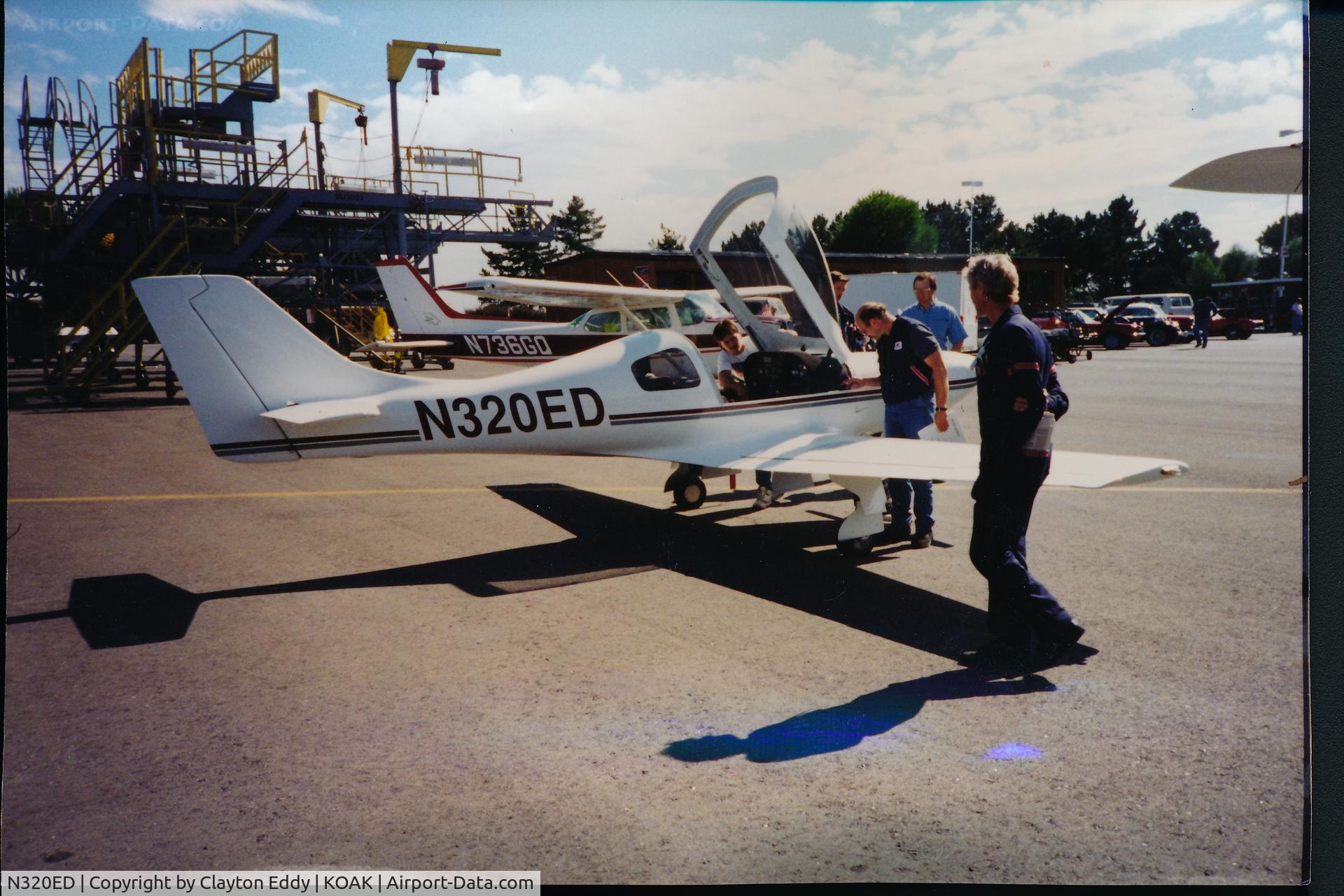 N320ED, 1994 Lancair 320 C/N 1288, Oakland Airport 1990's