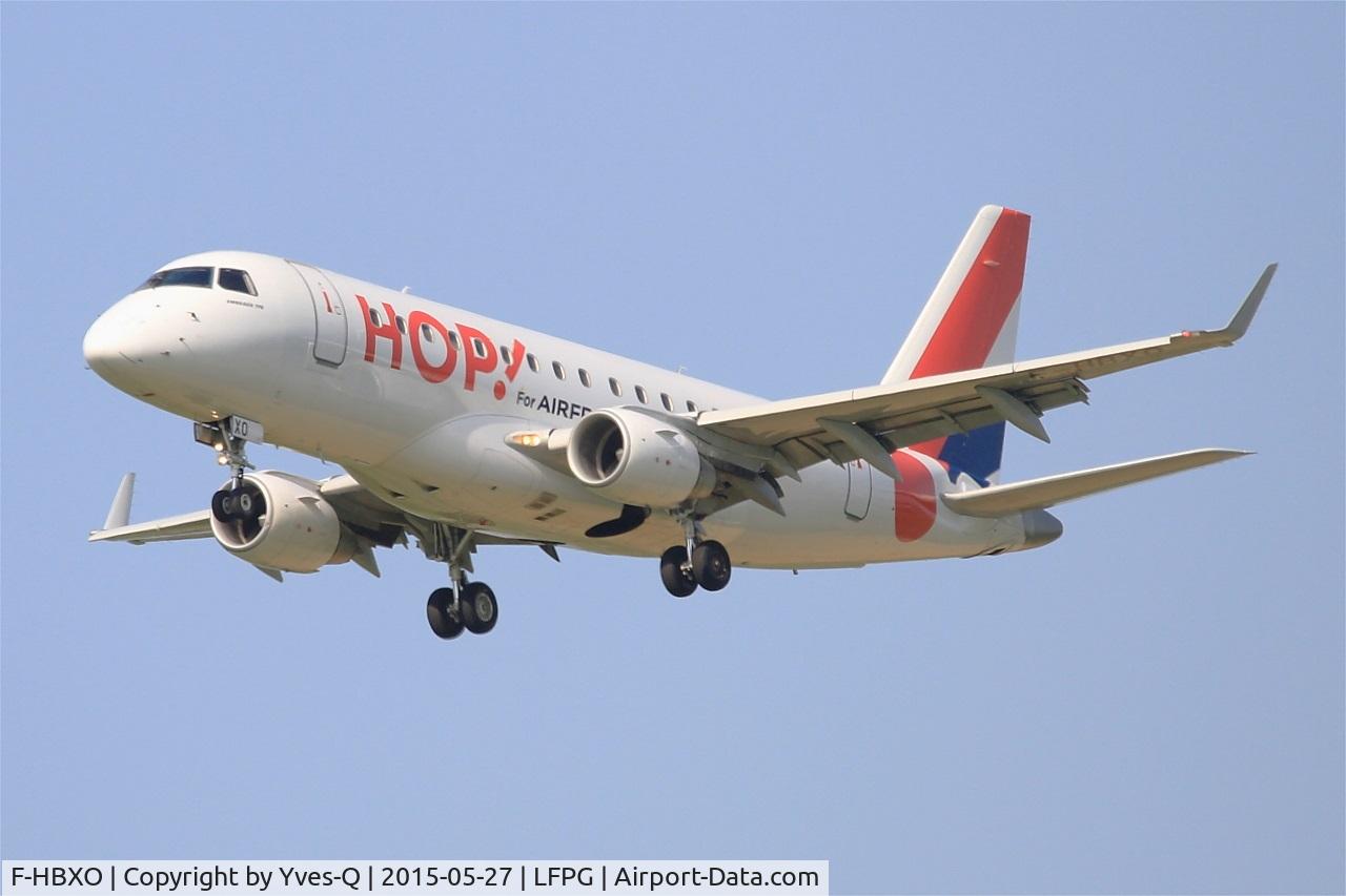 F-HBXO, 2004 Embraer 170LR (ERJ-170-100LR) C/N 17000033, Embraer ERJ-170-100LR, Short approach rwy 26L, Roissy Charles De Gaulle Airport (LFPG-CDG)