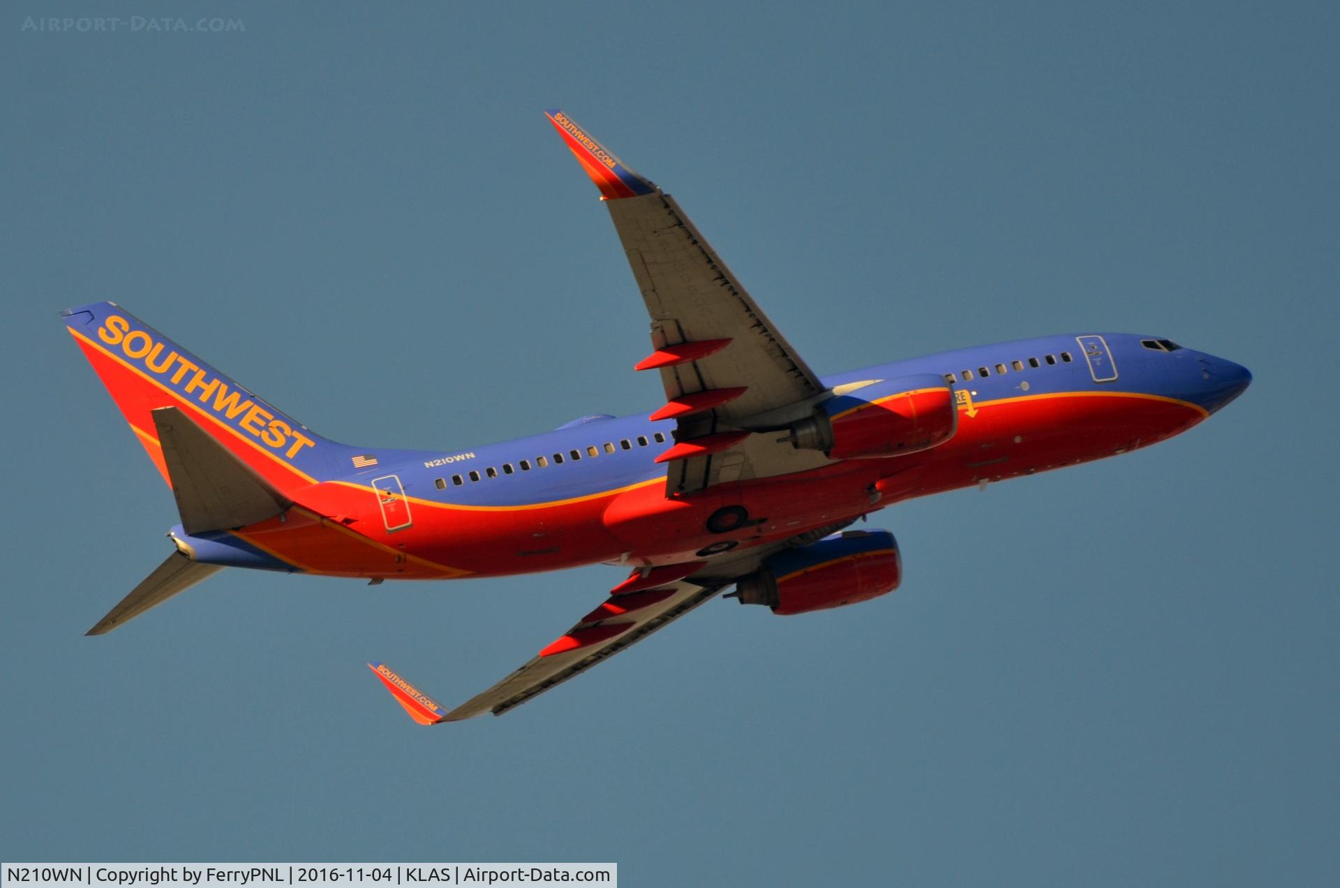 N210WN, 2005 Boeing 737-7H4 C/N 34162, Southwest B737