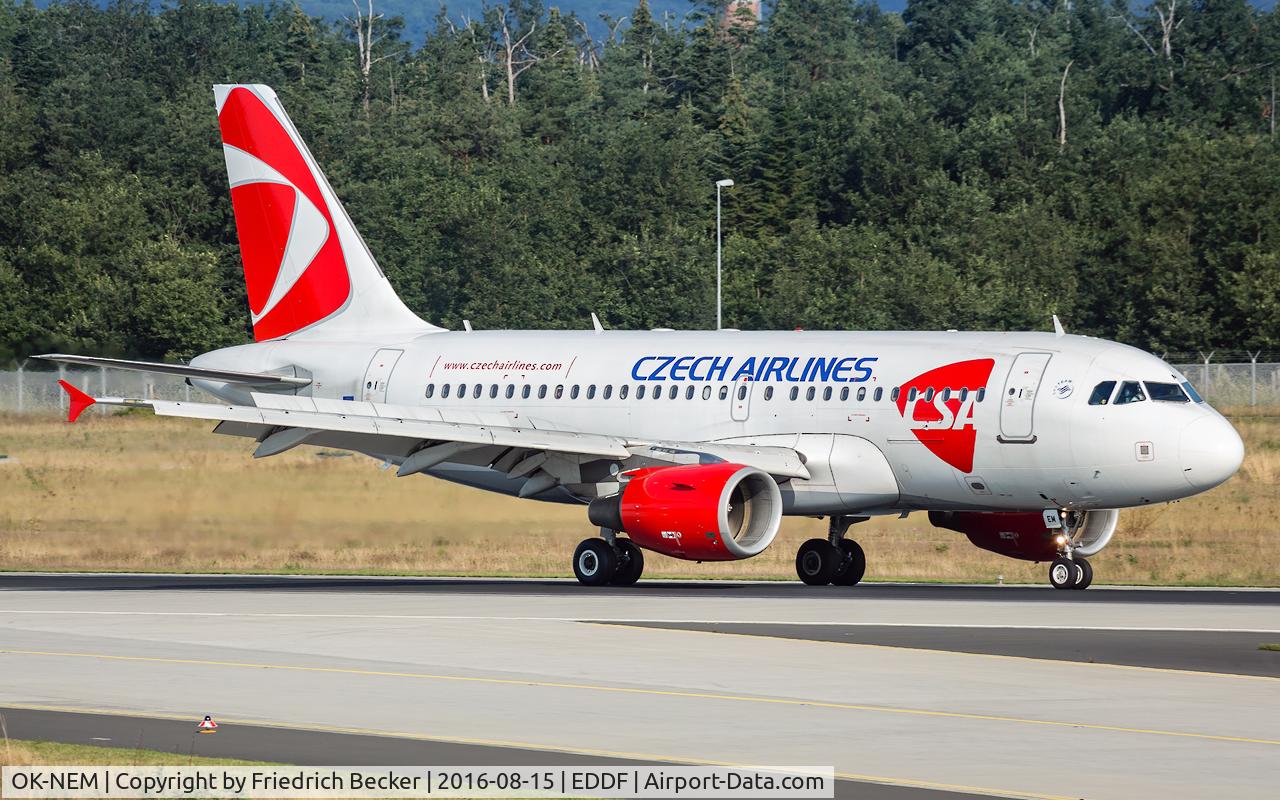 OK-NEM, 2008 Airbus A319-112 C/N 3406, decelerating after touchdown on runway 07L