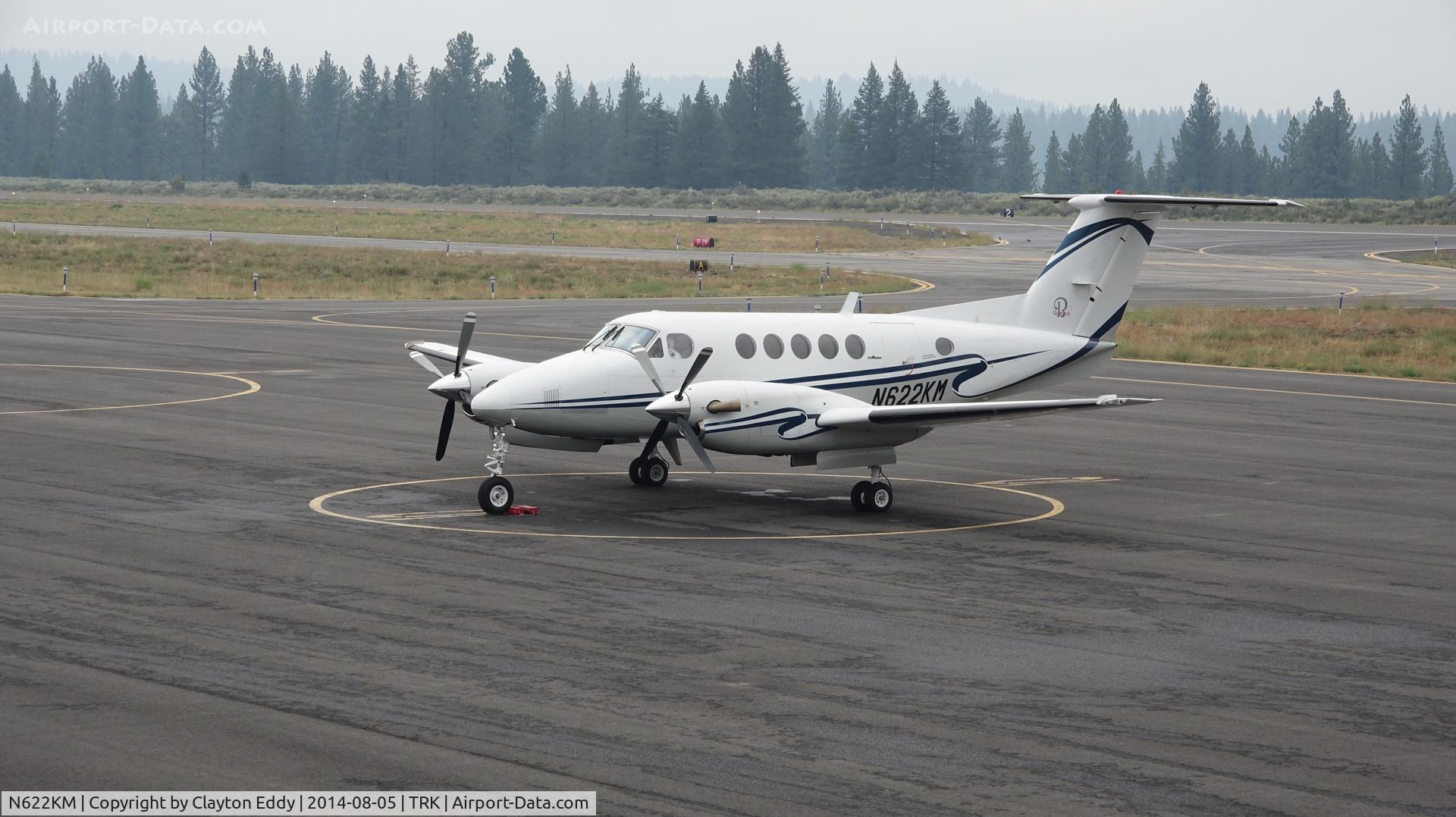 N622KM, 1981 Beech Super King Air 200 C/N BB-491, Truckee Airport 2014