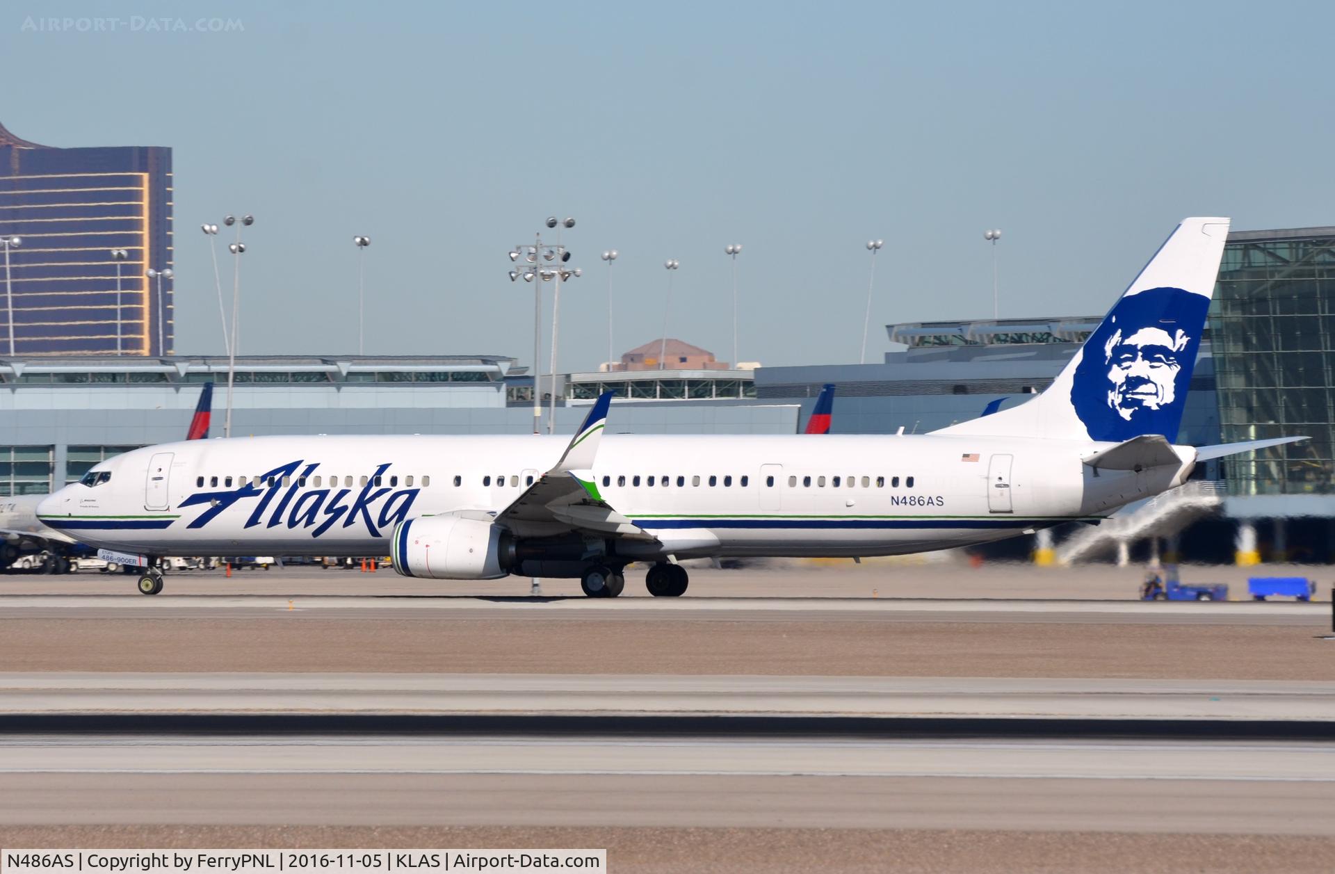 N486AS, 2015 Boeing 737-990/ER C/N 44107, Alaska B739 departing
