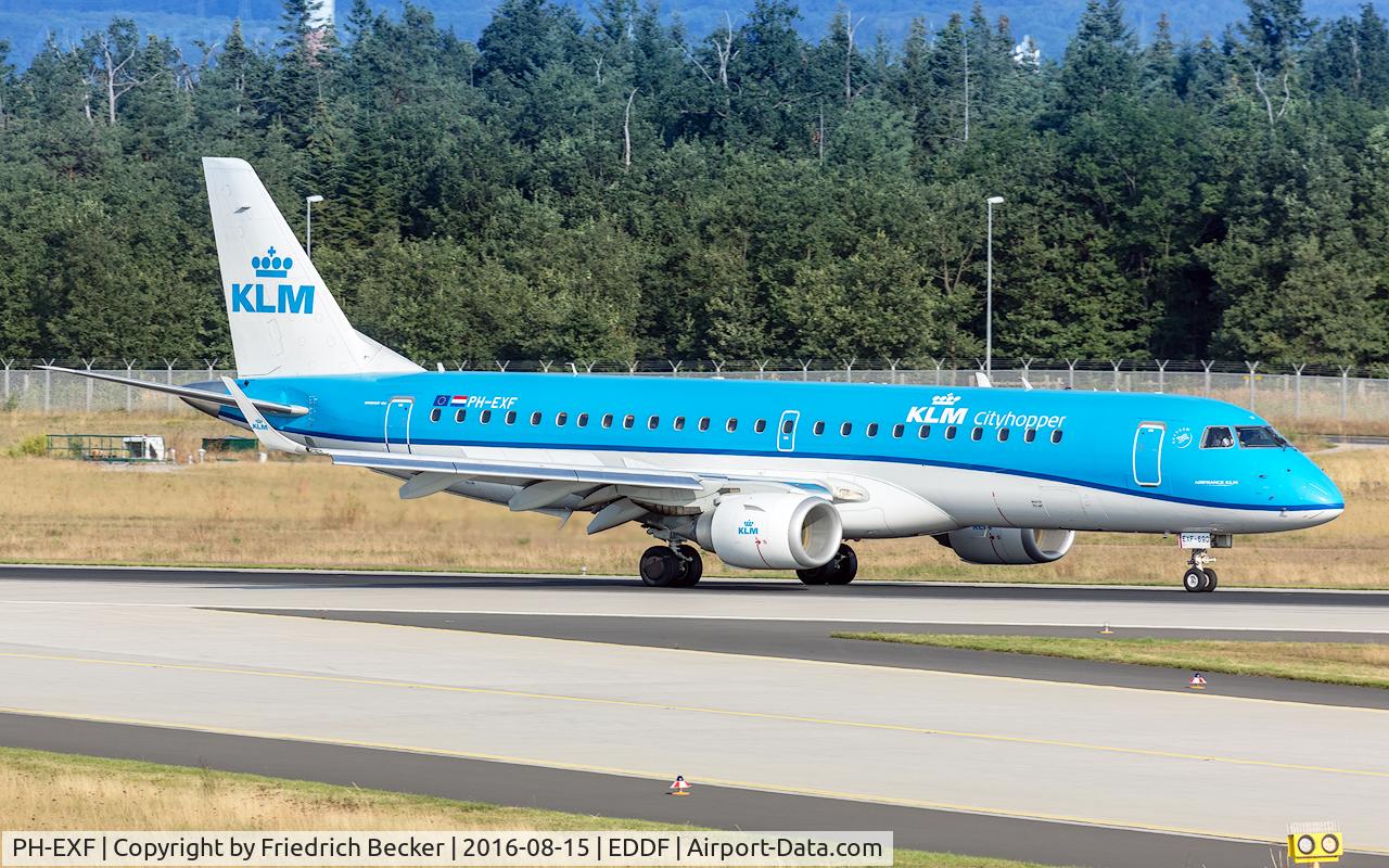 PH-EXF, 2015 Embraer 190STD (ERJ-190-100) C/N 19000690, decelerating after touchdown on runway 07L