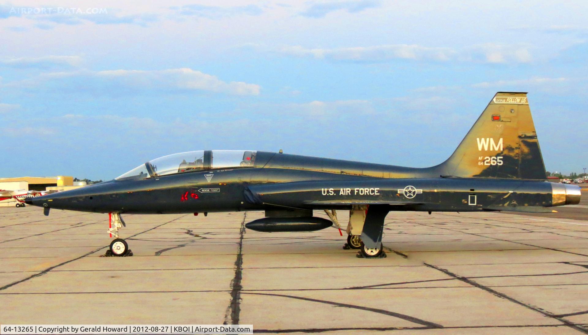 64-13265, 1964 Northrop T-38A Talon C/N N.5694, Parked on Western ramp