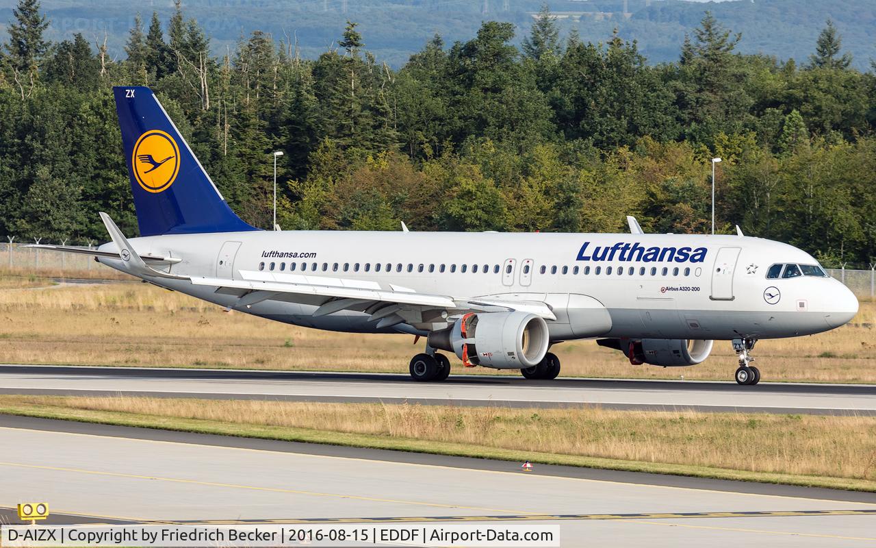 D-AIZX, 2013 Airbus A320-214 C/N 5741, decelerating after touchdown on runway 07L