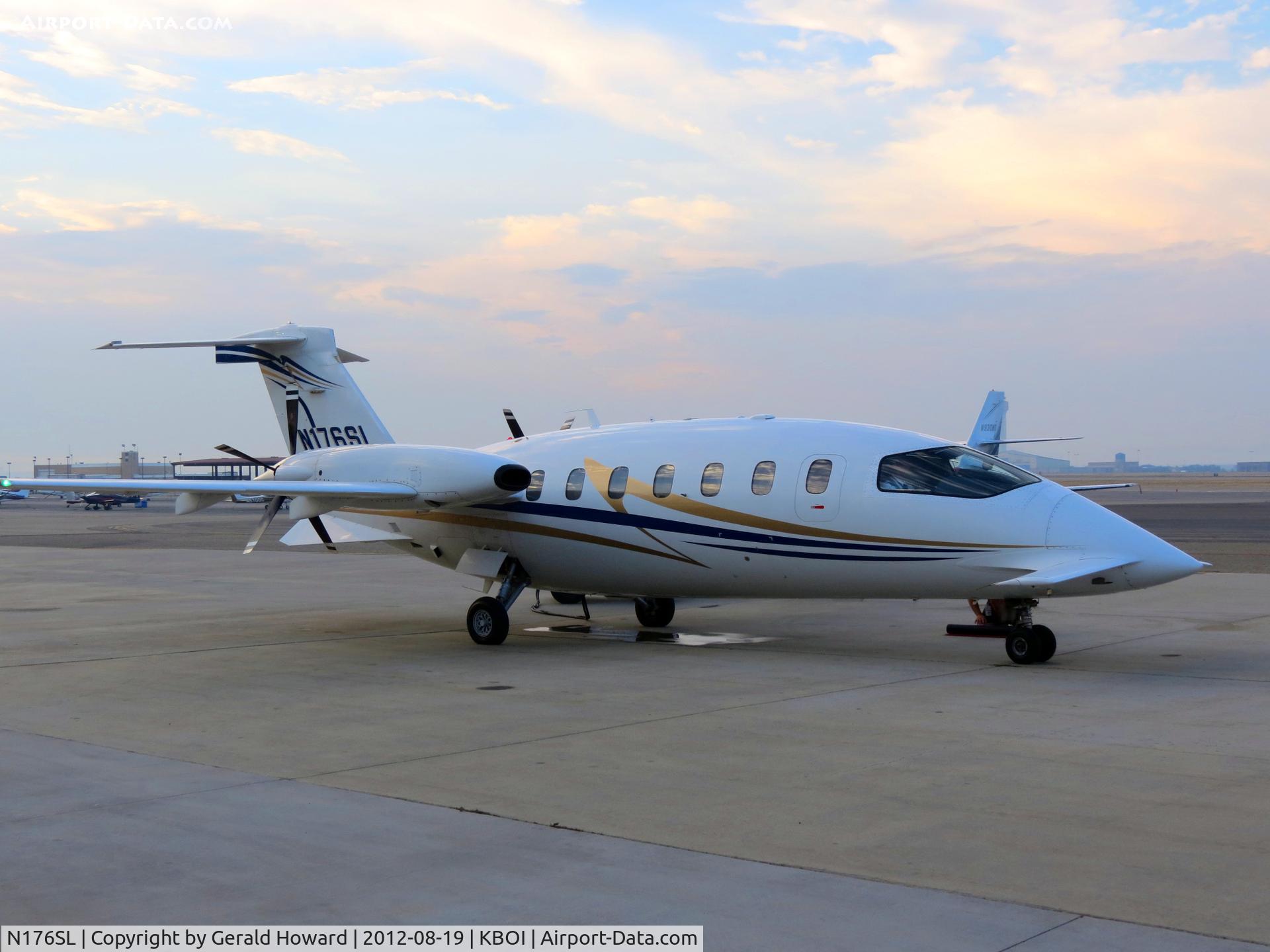 N176SL, 2007 Piaggio P-180 Avanti II C/N 1150, Parked on Jackson Jet ramp.