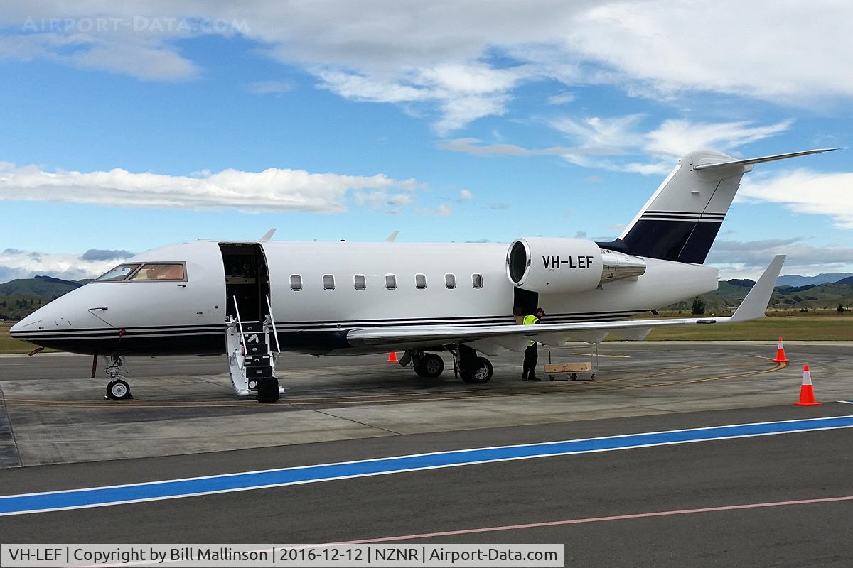 VH-LEF, 2005 Bombardier Challenger 604 (CL-600-2B16) C/N 5577, loading wine for an Aussie piss-up