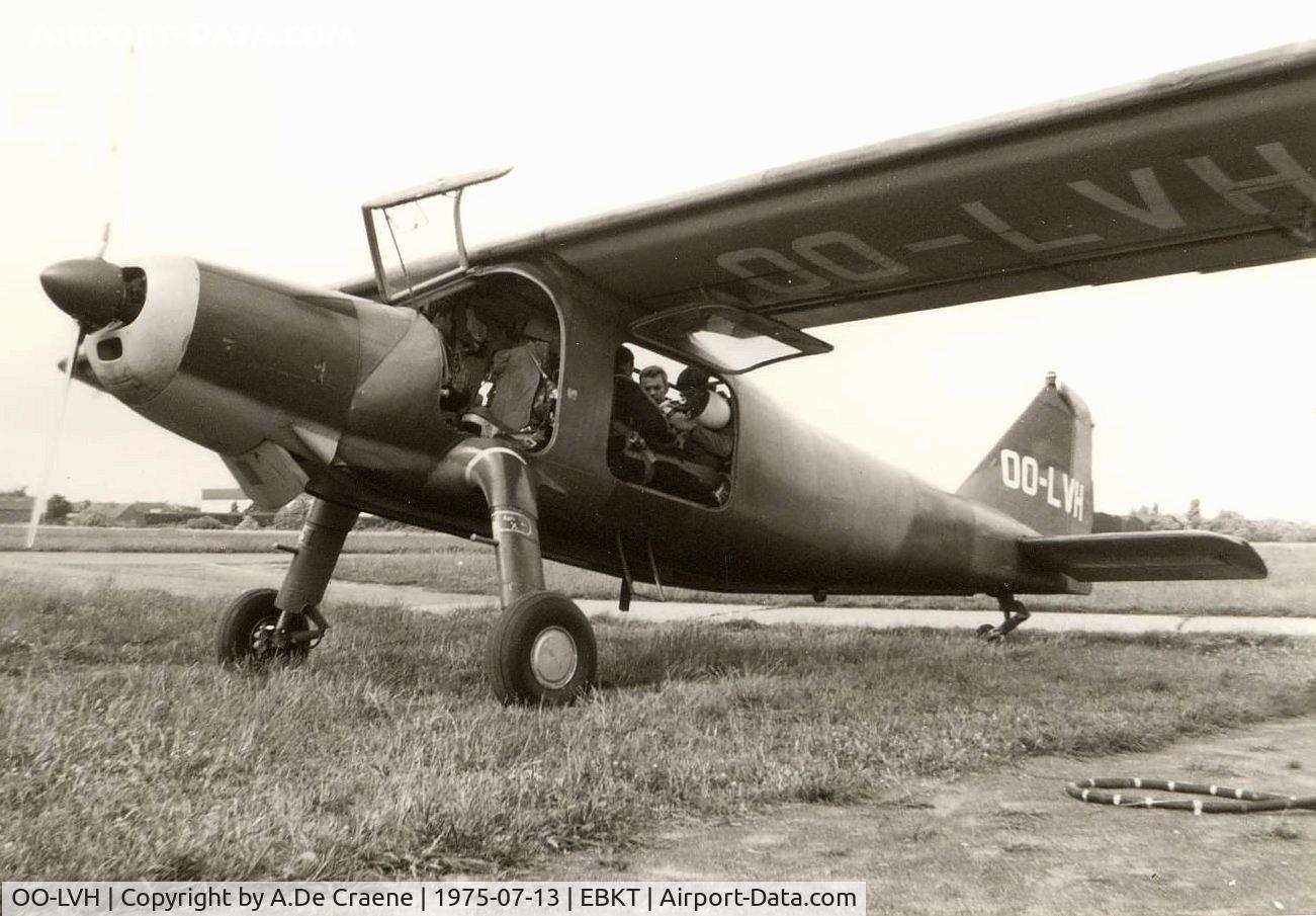 OO-LVH, 1960 Dornier Do-27A-4 C/N 27-1003-443, OO-LVH with a few skydivers at Wevelgem.