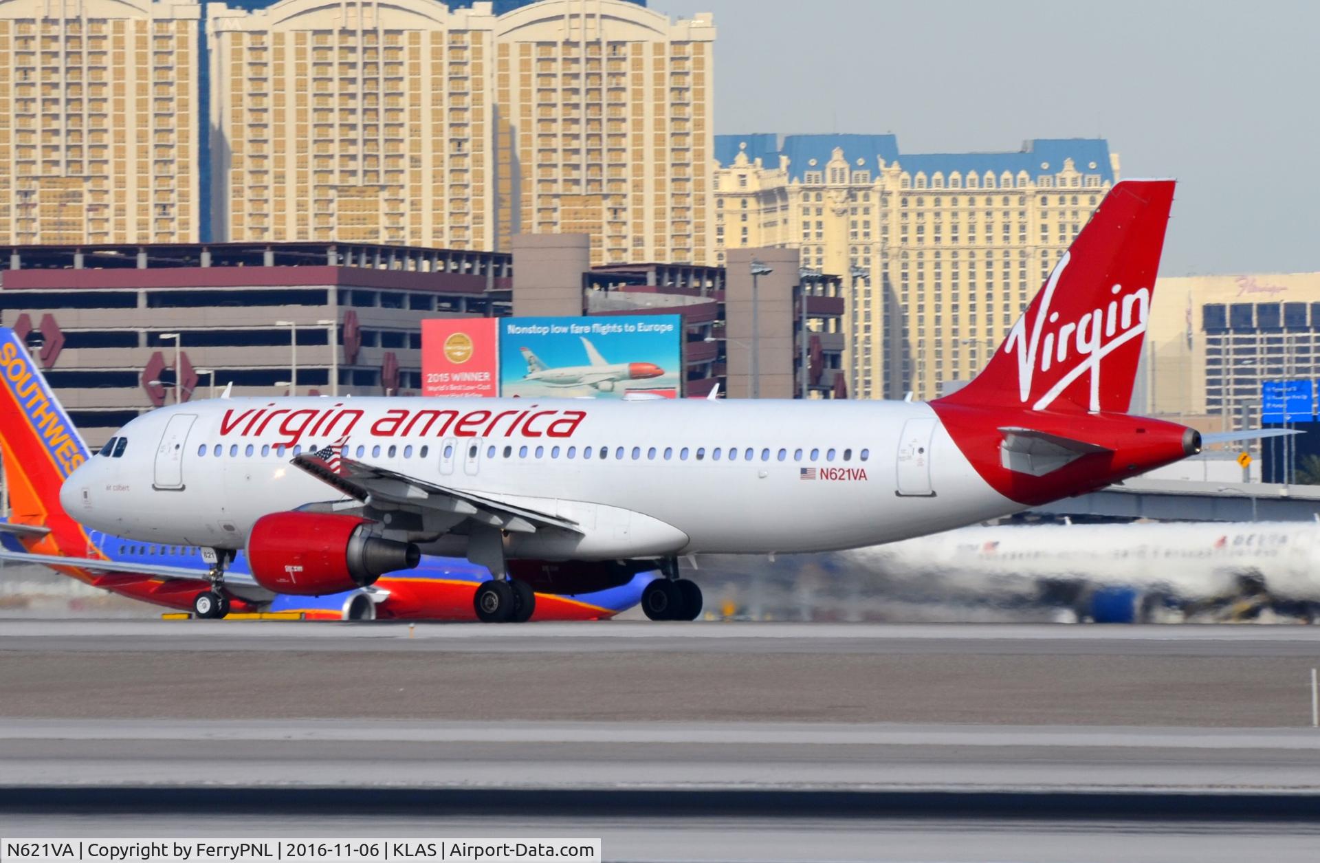N621VA, 2005 Airbus A320-214 C/N 2616, Virgin America A320 taking of.