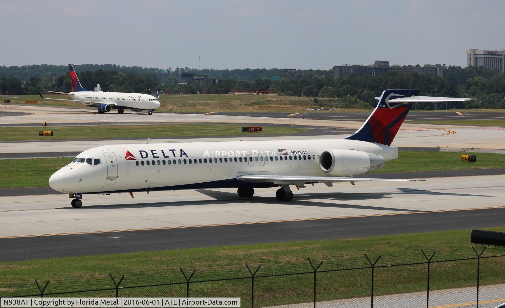 N938AT, 2006 Boeing 717-200 C/N 55098, Delta