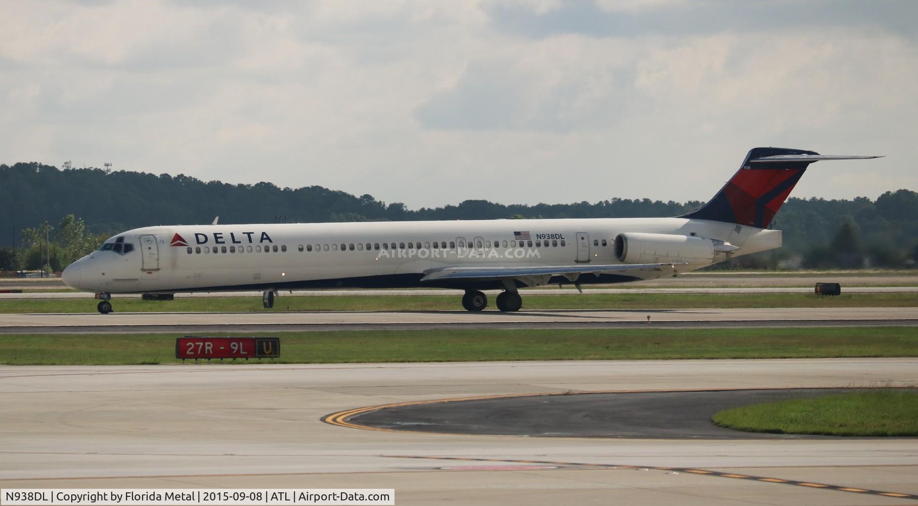 N938DL, 1989 McDonnell Douglas MD-88 C/N 49811, Delta