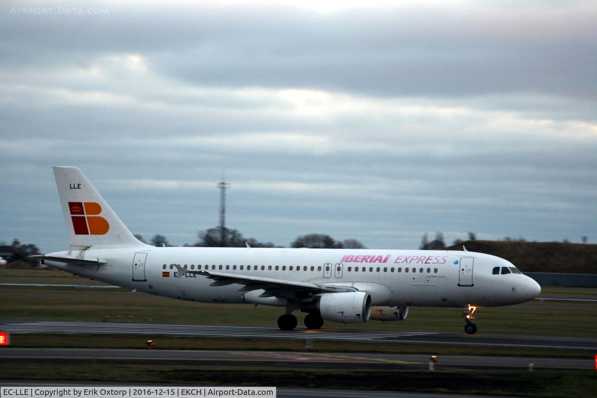 EC-LLE, 1999 Airbus A320-214 C/N 1119, EC-LLE taking off rw 22R