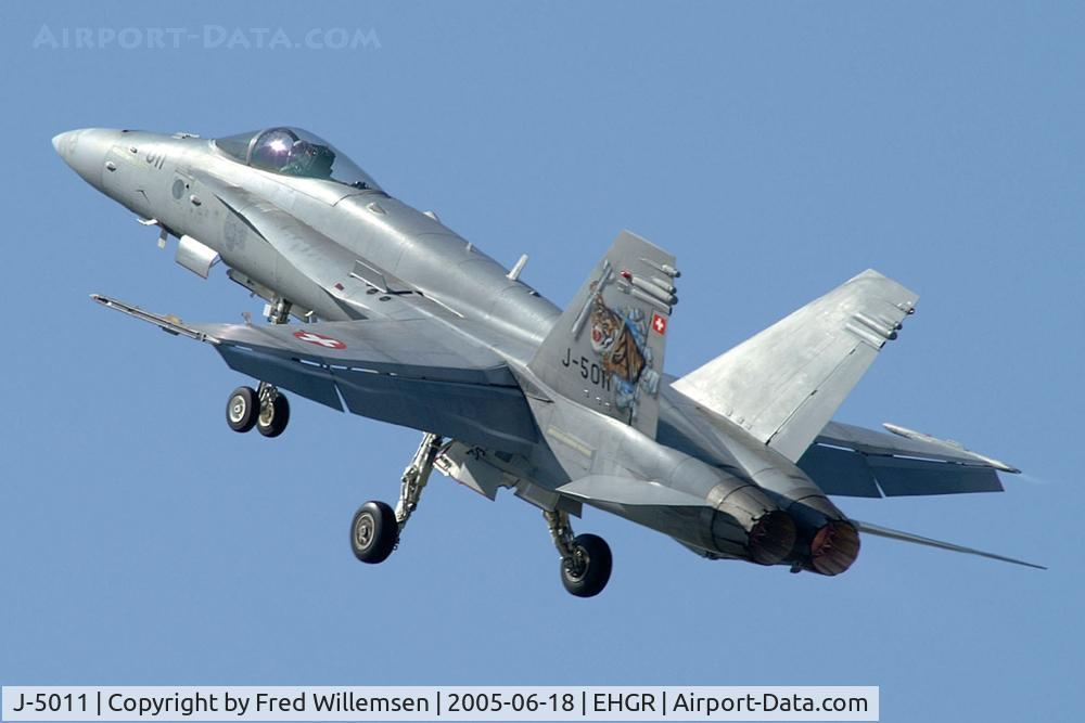 J-5011, McDonnell Douglas F/A-18C Hornet C/N 1351, TIGER C/S