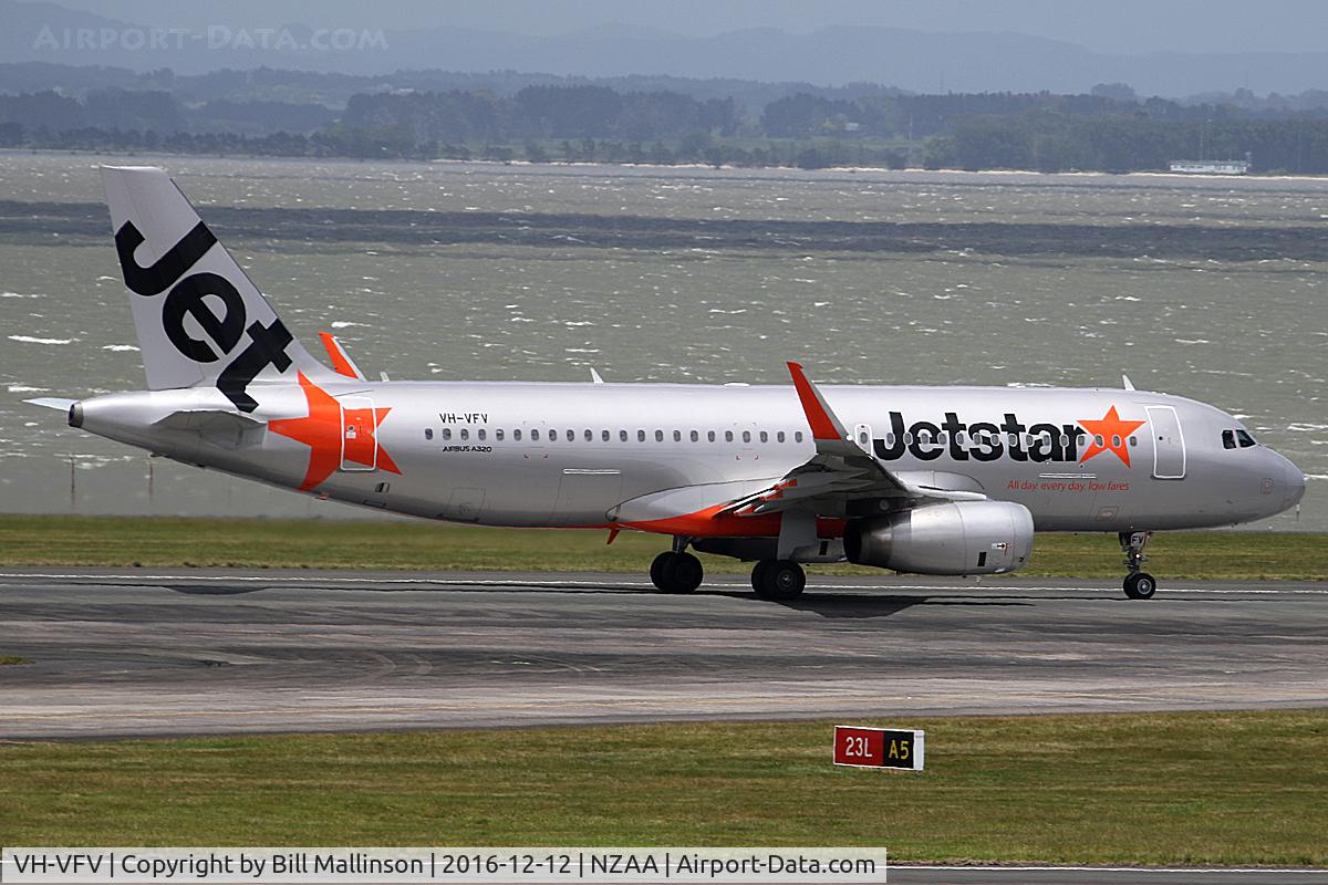 VH-VFV, 2013 Airbus A320-232 C/N 5858, in from CHC